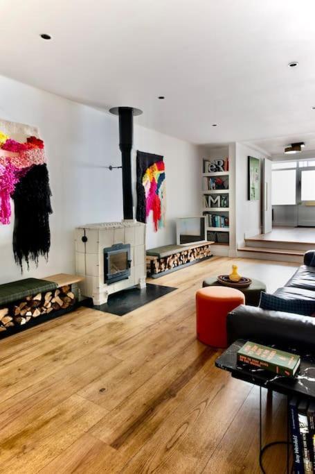 Large Townhouse Just 2 Minutes From The Sea/i360! * Brighton