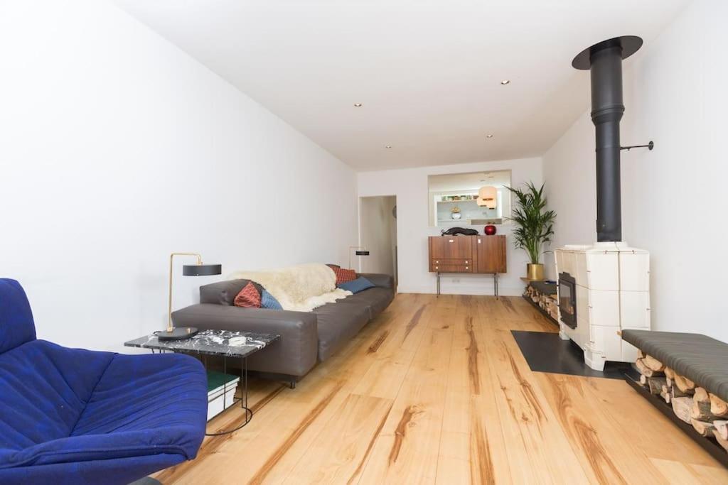 Holiday home Large Townhouse Just 2 Minutes From The Sea/i360! *