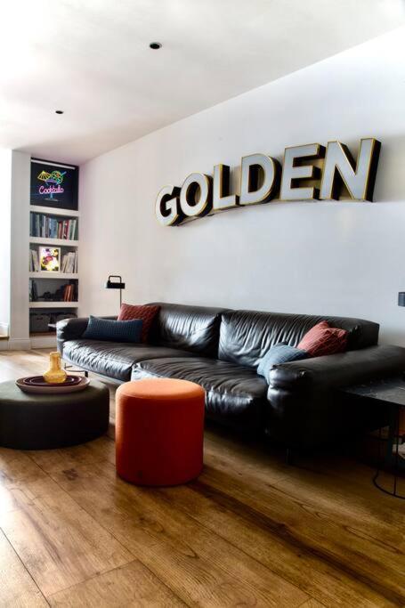 Large Townhouse Just 2 Minutes From The Sea/i360! *