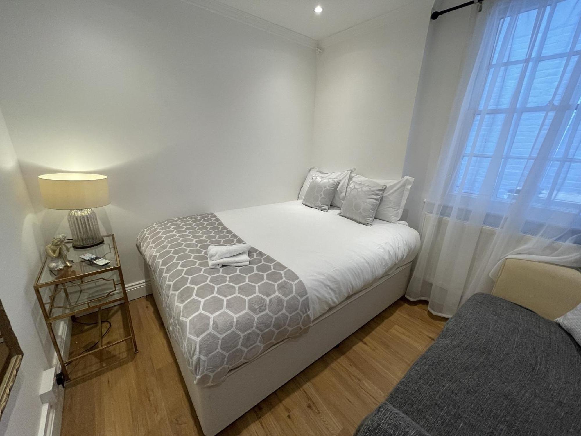 Hotel X Brunswick Square 4*
