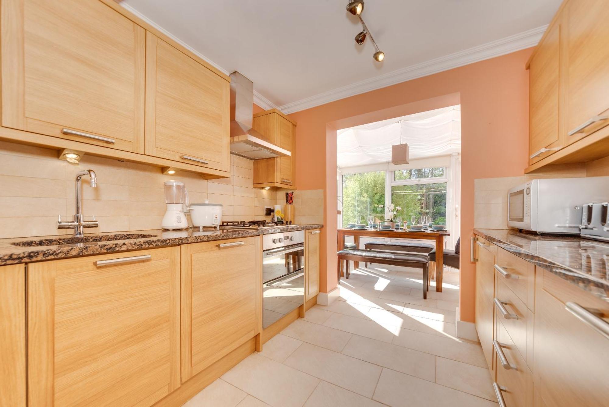 Holiday home Happy Monkey Town House - Sleeps 9