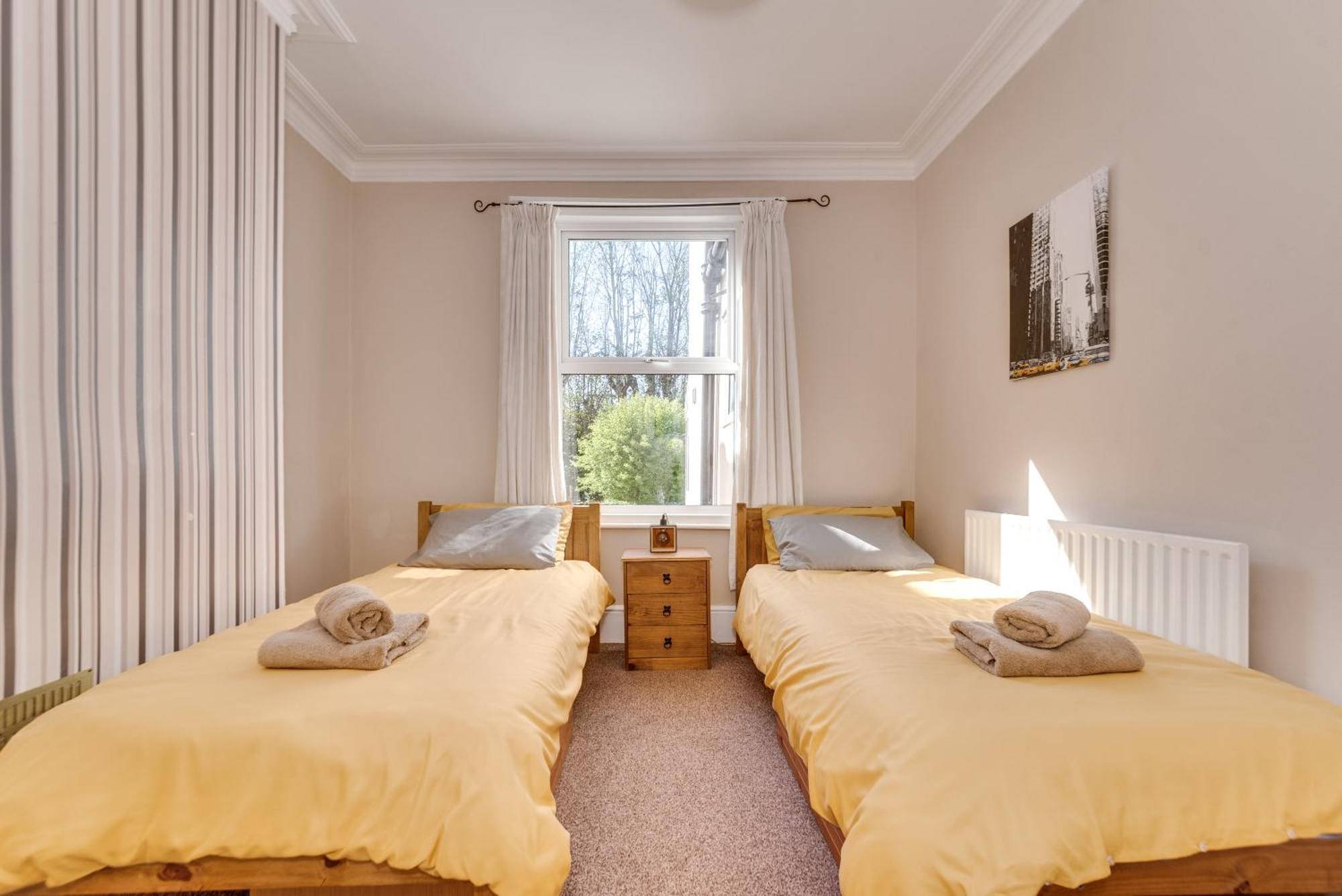 Holiday home Happy Monkey Town House - Sleeps 9