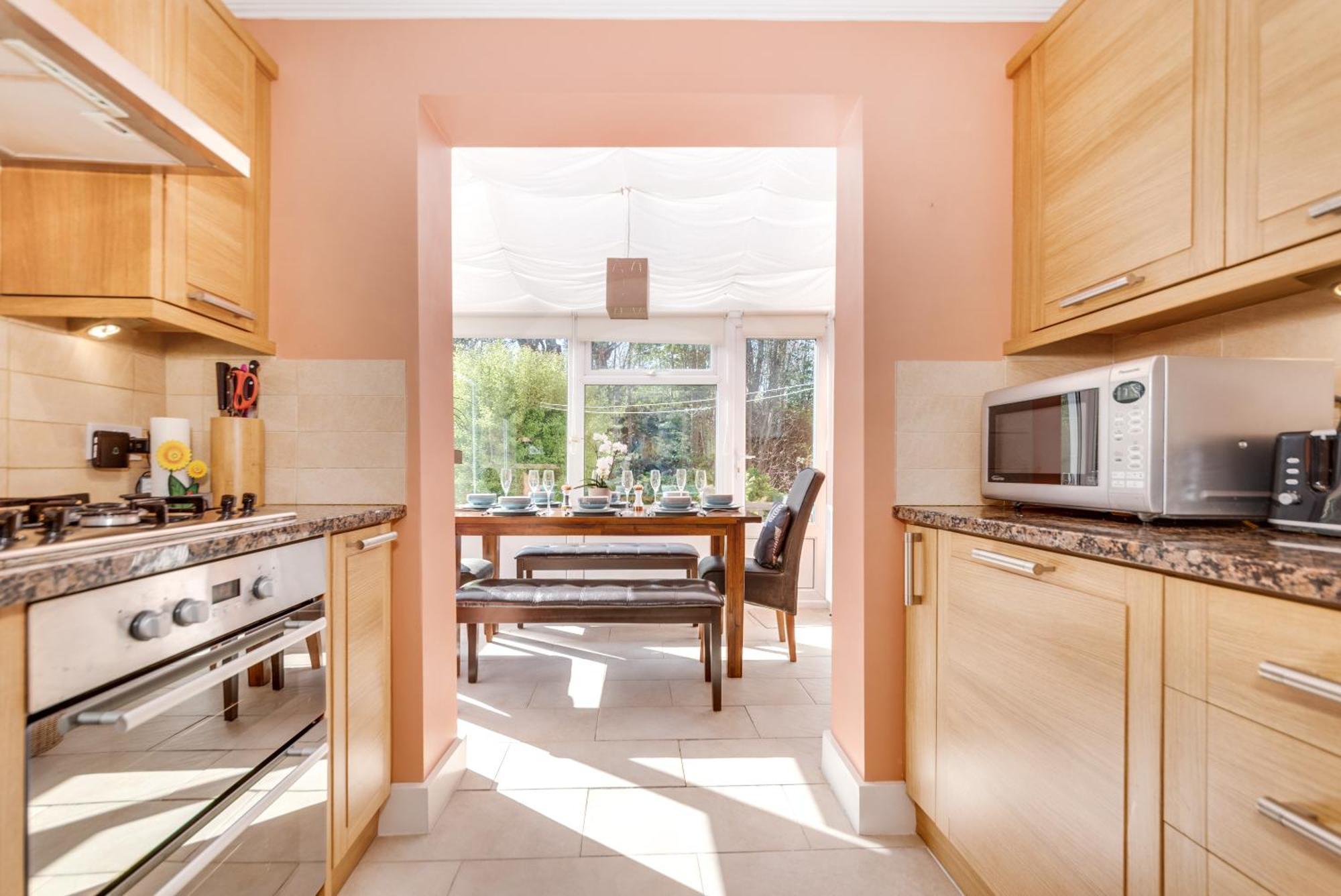 Holiday home Happy Monkey Town House - Sleeps 9