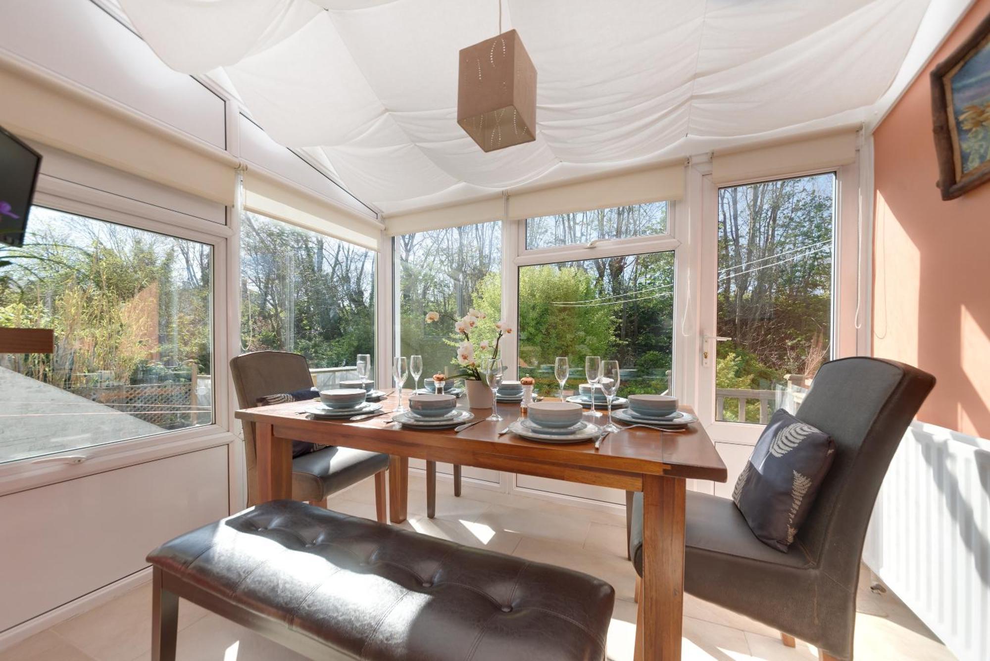 Holiday home Happy Monkey Town House - Sleeps 9 *