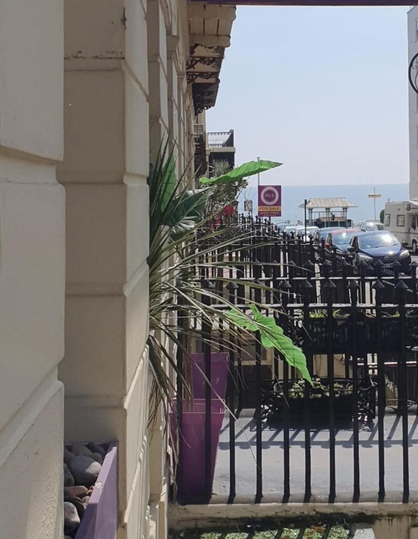 Apartment Cosy Seafront Luxury Studio Flat & Aa *
