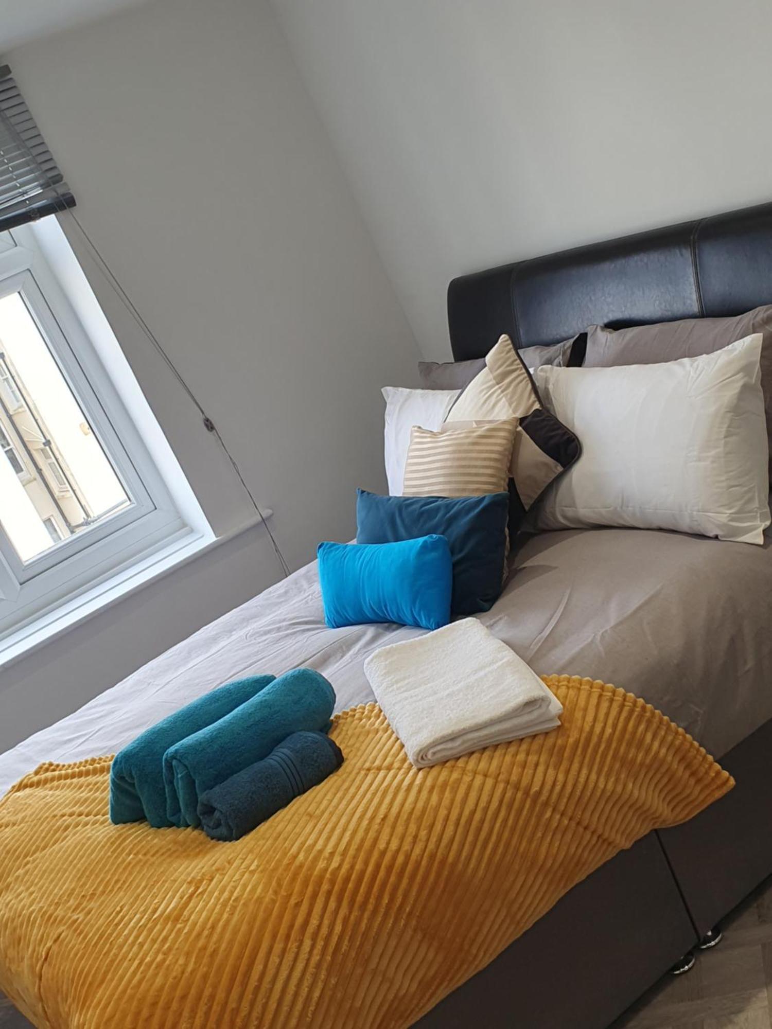 Cosy Seafront Luxury Studio Flat & Aa Apartment