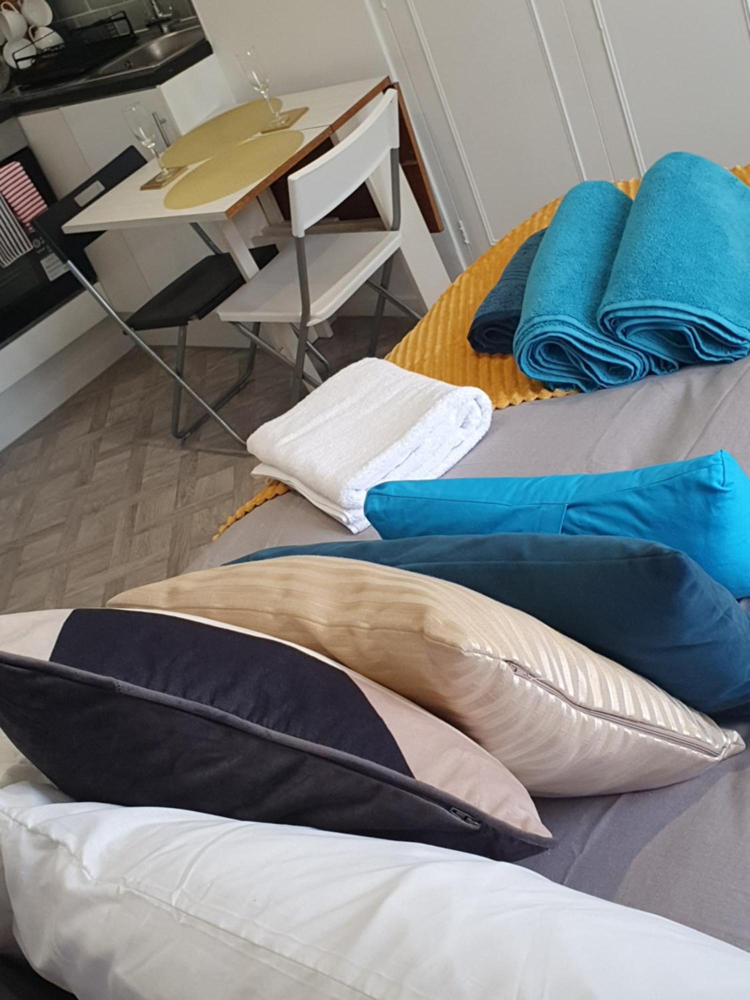 Apartment Cosy Seafront Luxury Studio Flat & Aa