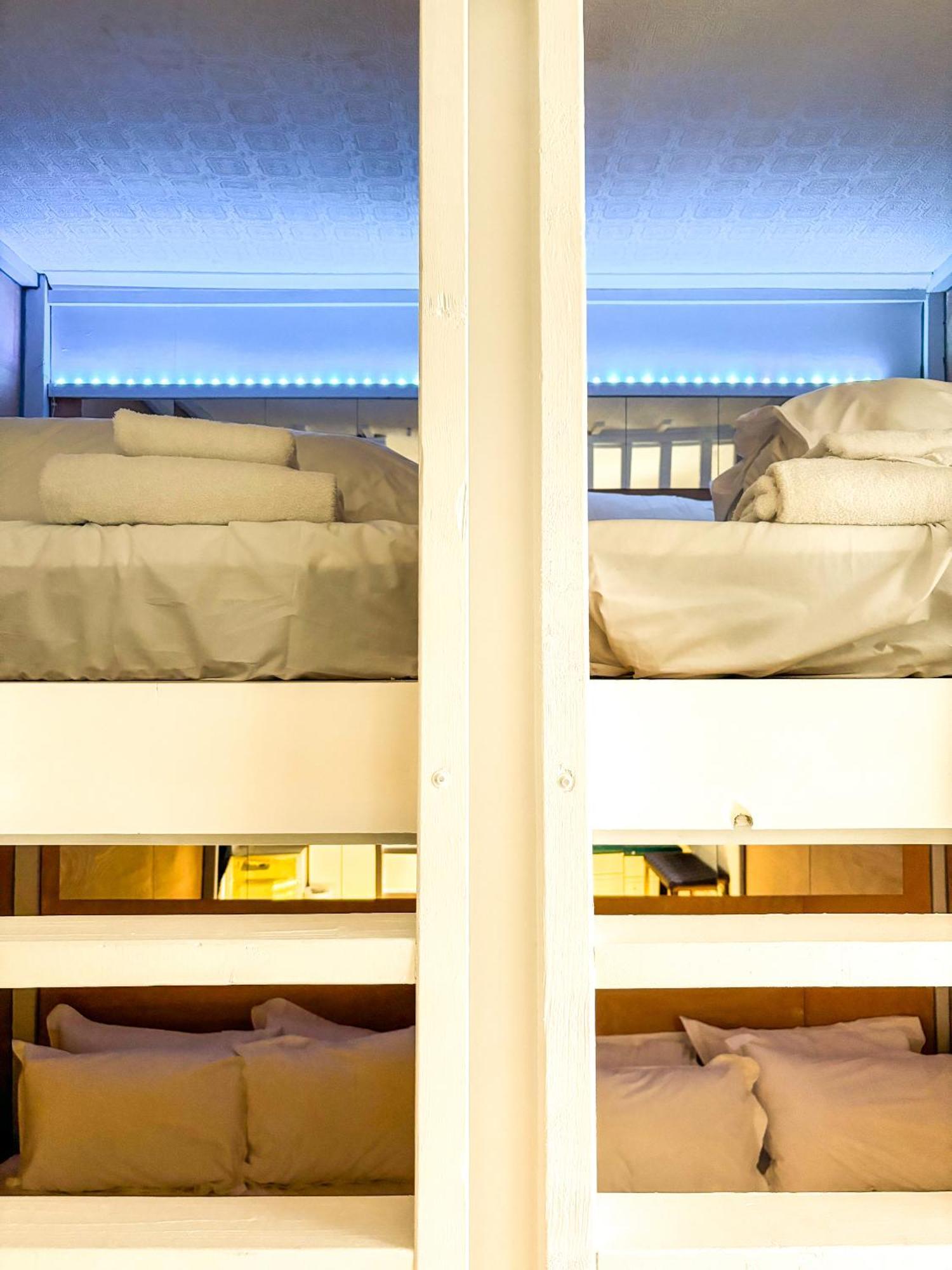 X Brunswick Square Hotel