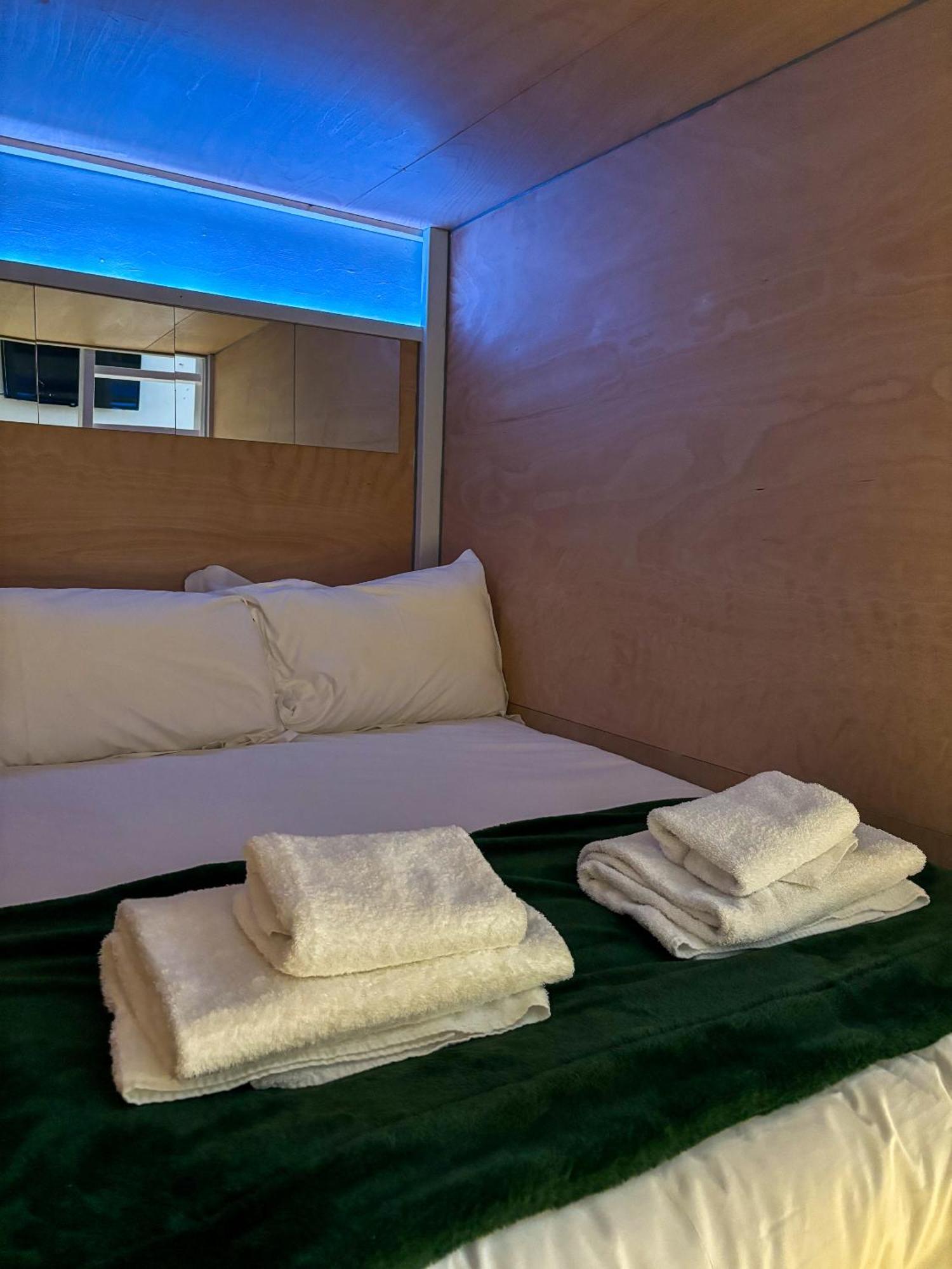 X Brunswick Square Hotel 4*