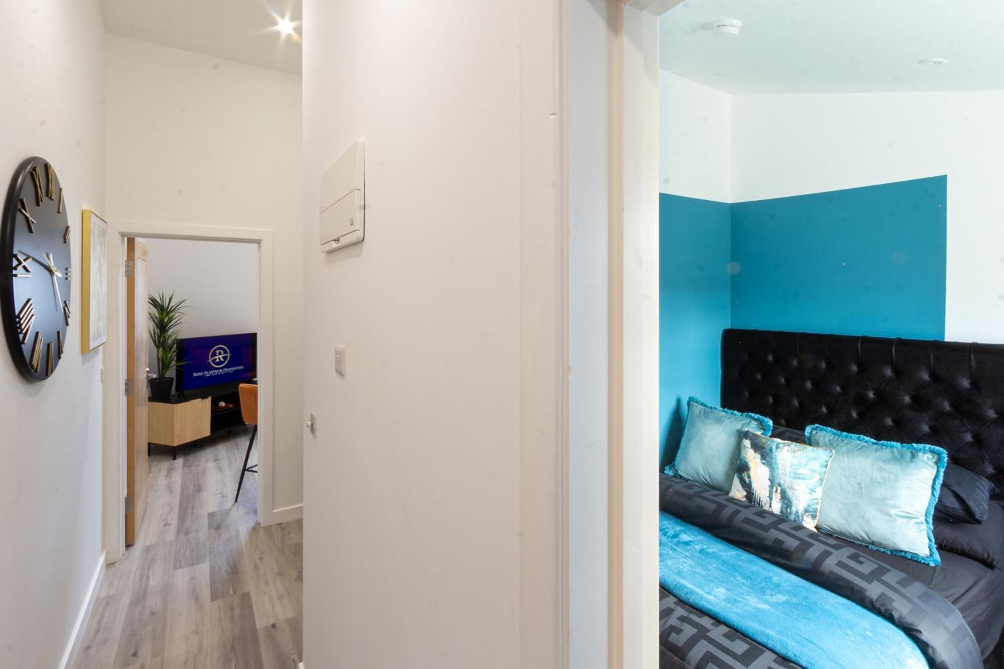 The Lanes Luxury - Rose Platinum Apartment