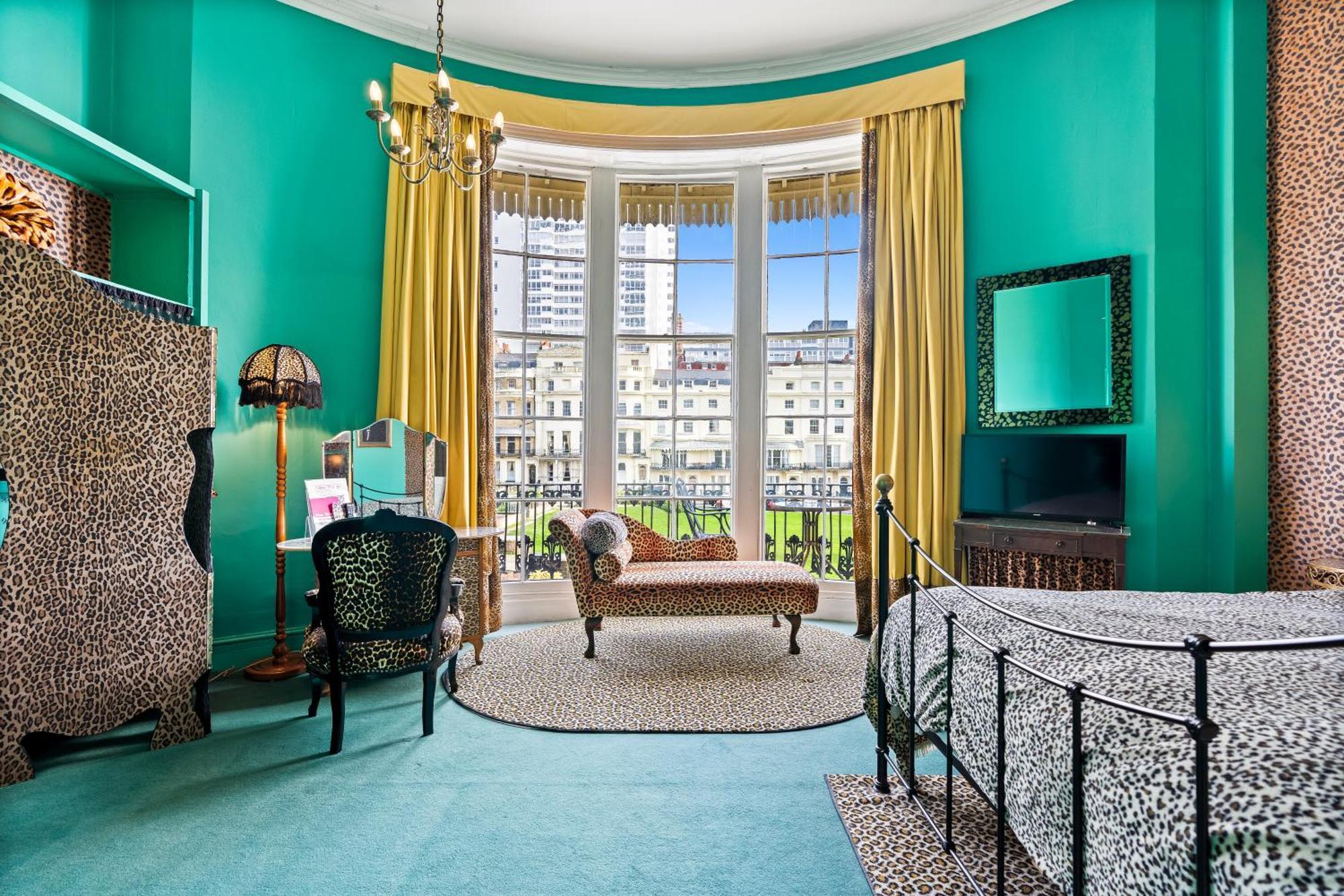 Hotel Pelirocco