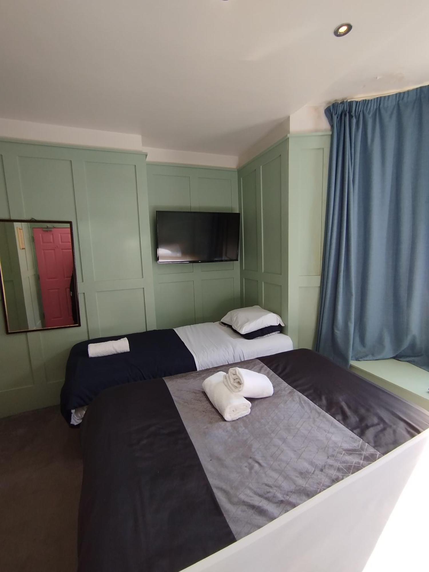 The Willows Hotel