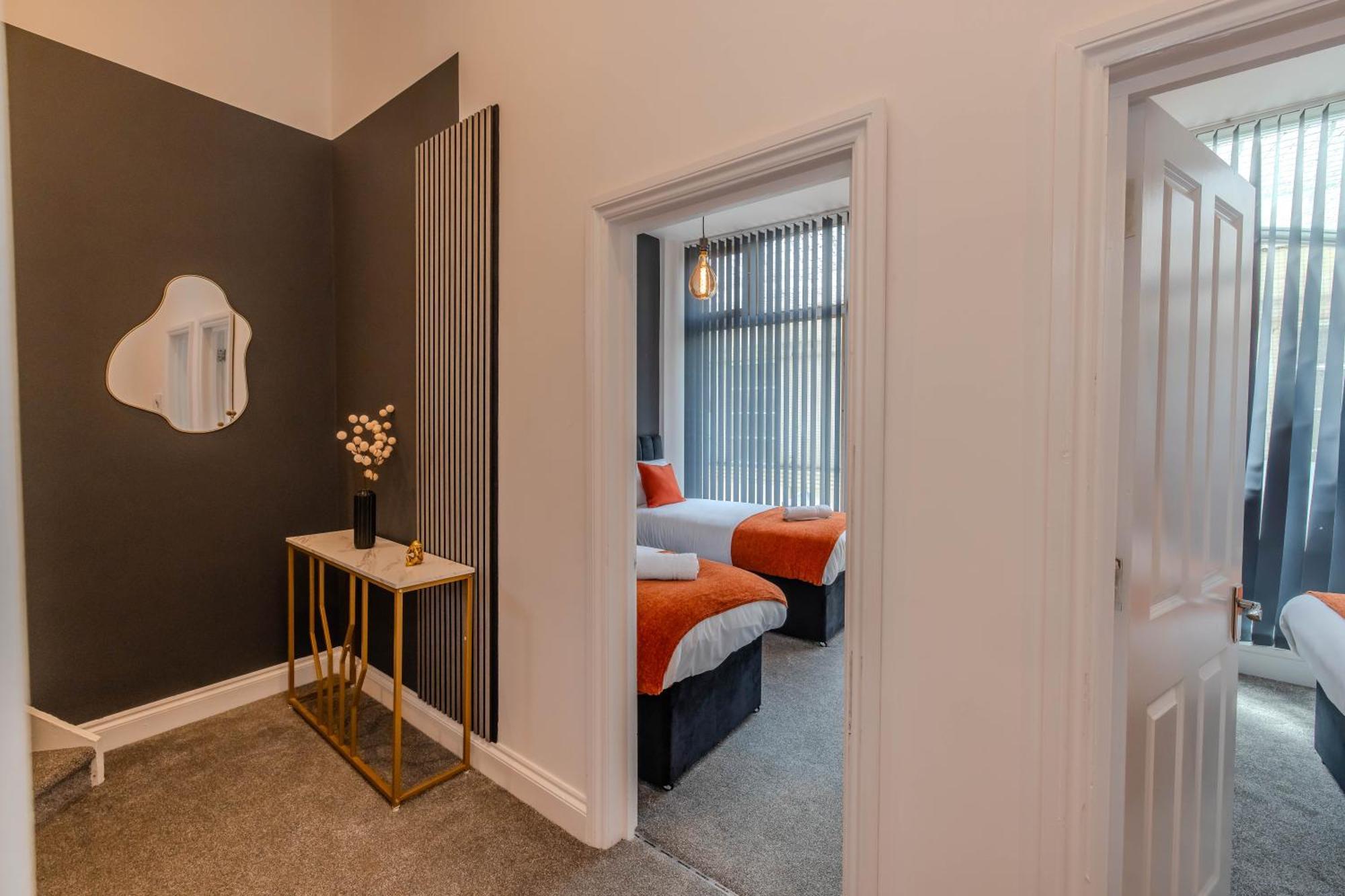 Super 2 Bedroom Aarptment Next To & Shopping Center Sleep 6 Brighton