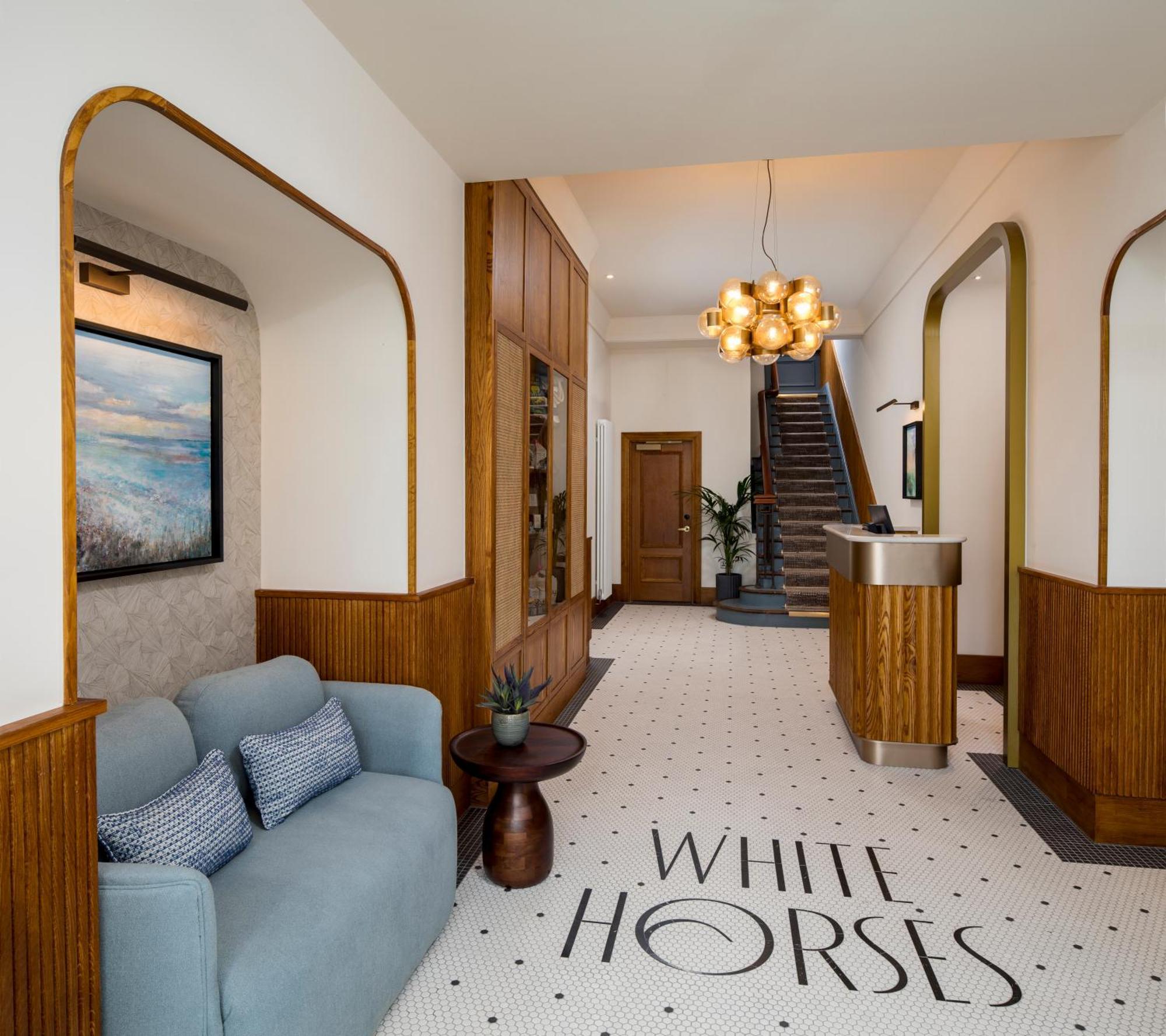 The White Horses By Everly Collection Hotel Brighton