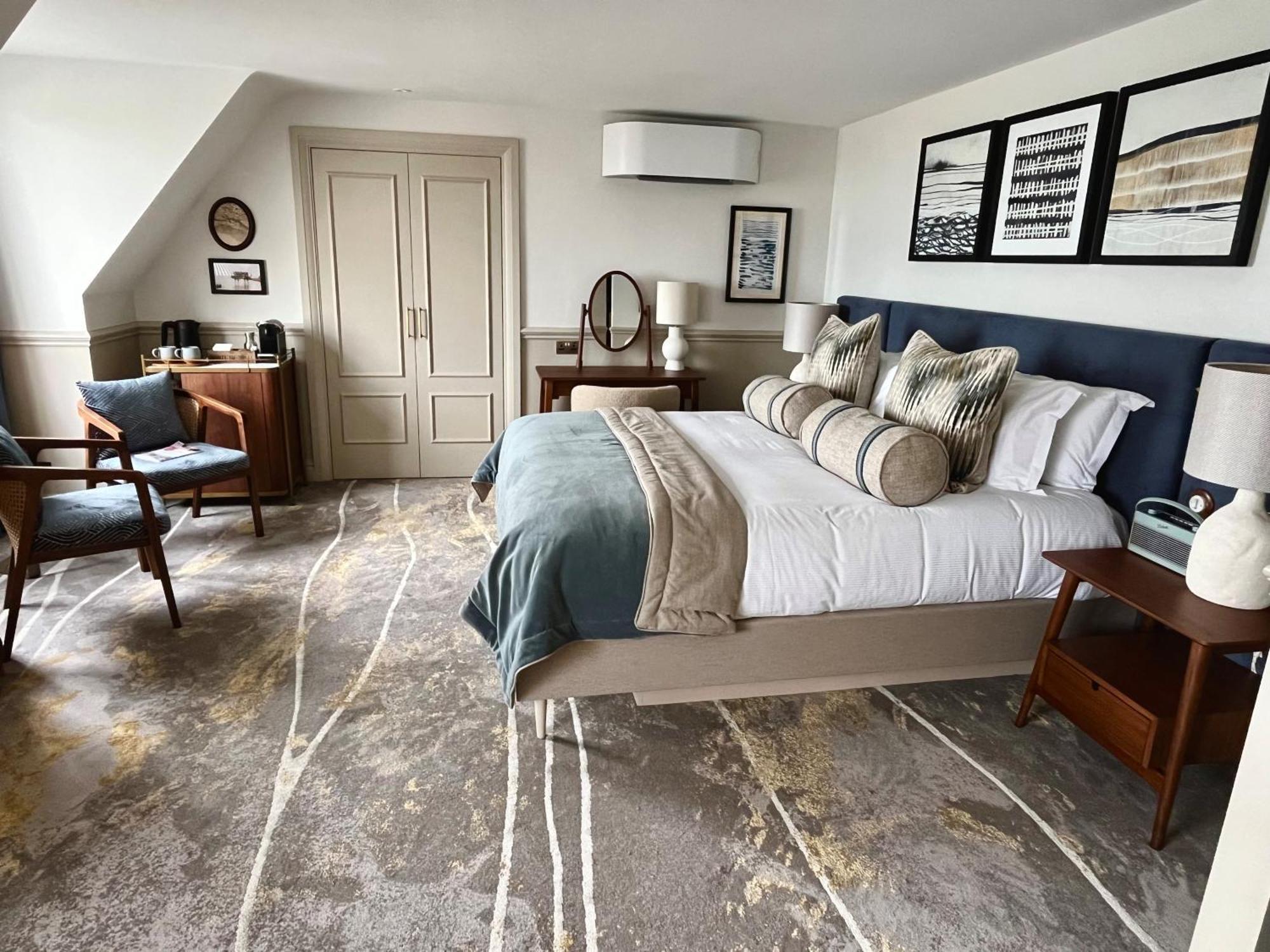 The White Horses By Everly Collection Hotel Brighton