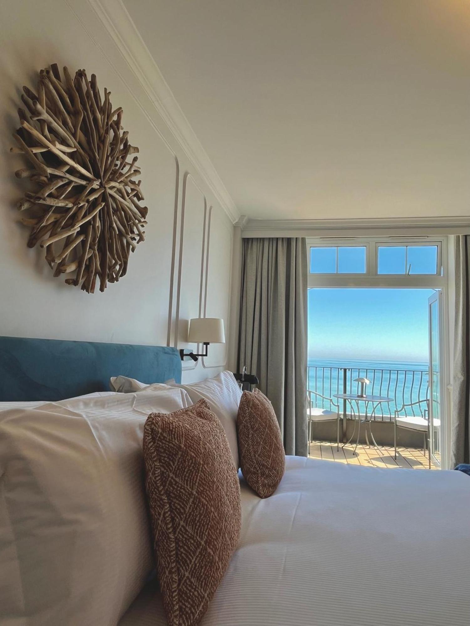 The White Horses By Everly Collection 4* Brighton