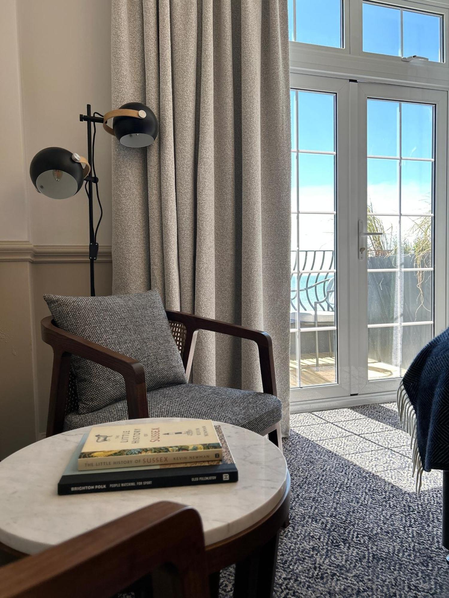 Hotel The White Horses By Everly Collection 4*