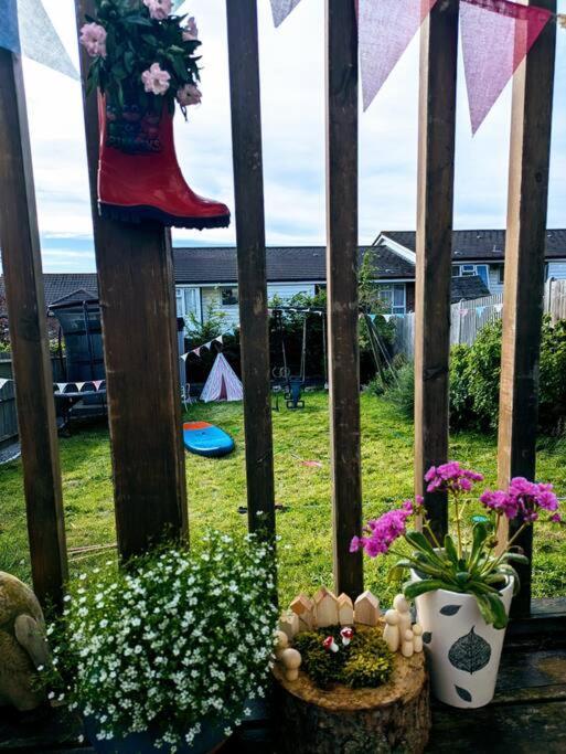 Quaint 3 Bedrooms Ditchling Beacon Near Bus Apartment Brighton
