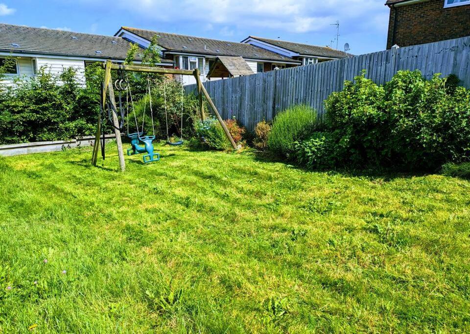 Quaint 3 Bedrooms Ditchling Beacon Near Bus Apartment