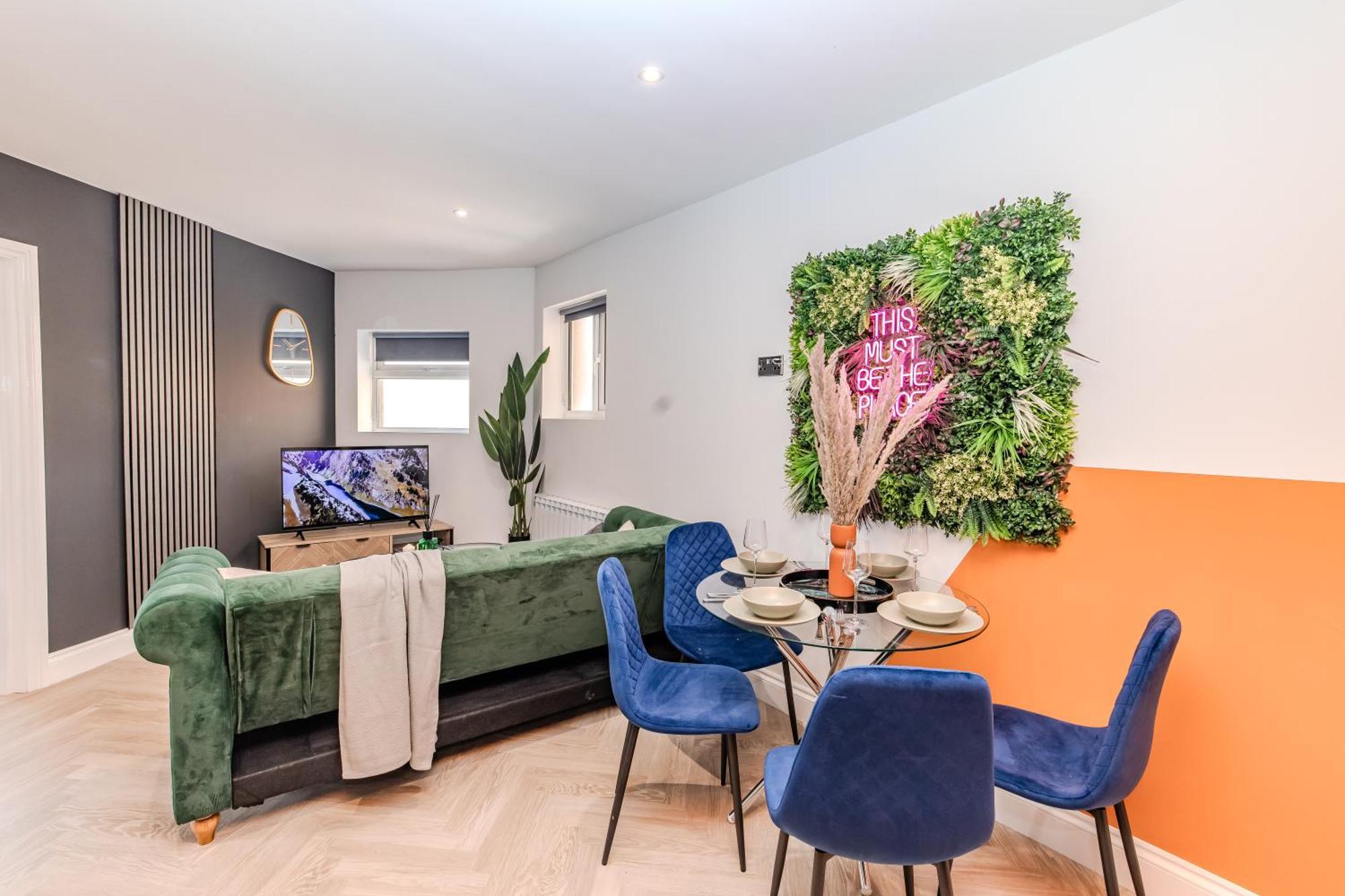 Super 2 Bedroom Flat Next To Shopping Center & * Brighton