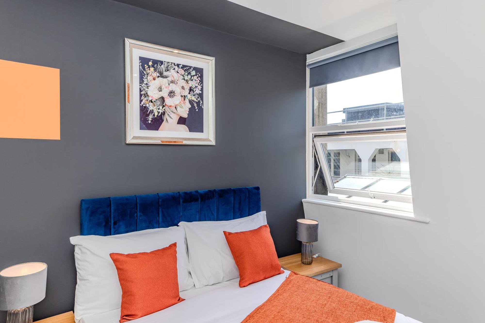 Apartment Super 2 Bedroom Flat Next To Shopping Center &