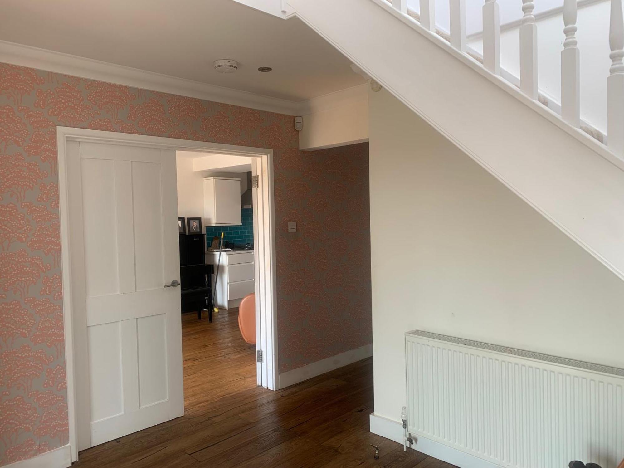 Sanctuary By The Sea With Large Including Lounge, Bathroom, Direct Garden Access & Free Parking