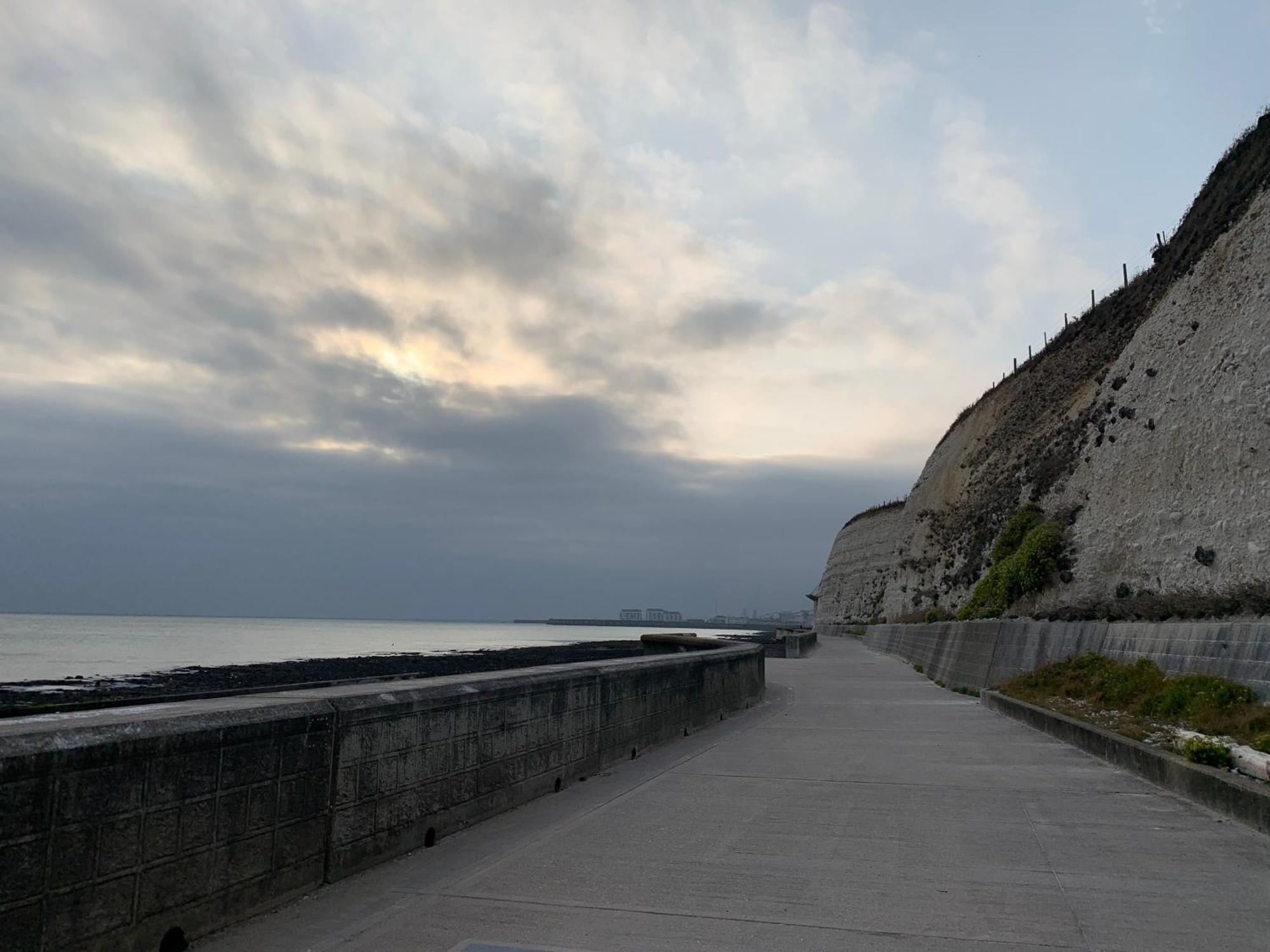 Sanctuary By The Sea With Large Including Lounge, Bathroom, Direct Garden Access & Free Parking Brighton
