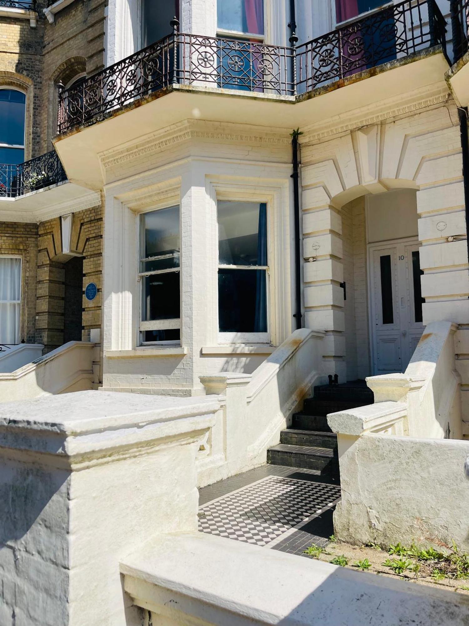 Apartment Seaside Mansion Brighton