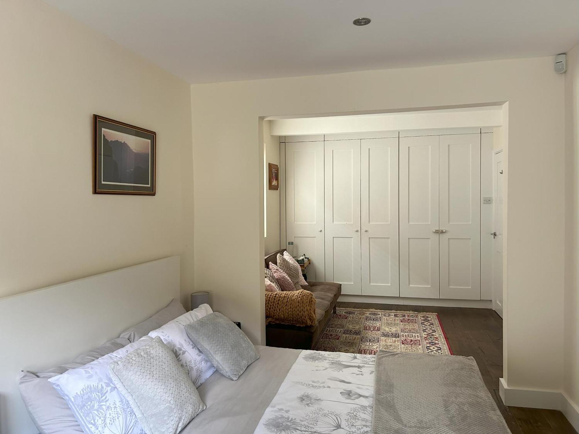 Sanctuary By The Sea With Large Including Lounge, Bathroom, Direct Garden Access & Free Parking Brighton