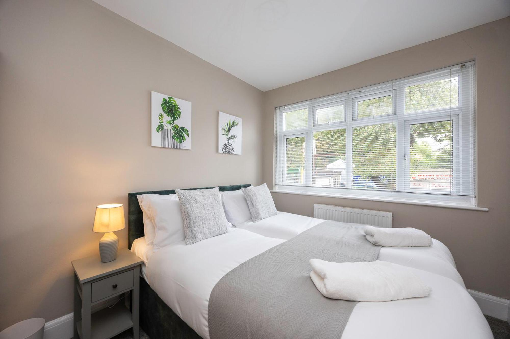 Apartment 3 Bed, 3 Bath - By Primal Estates Short Lets In