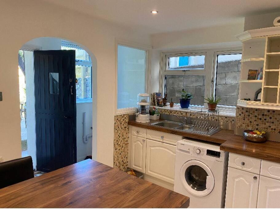 Lovely One Bed With Garden Apartment Brighton