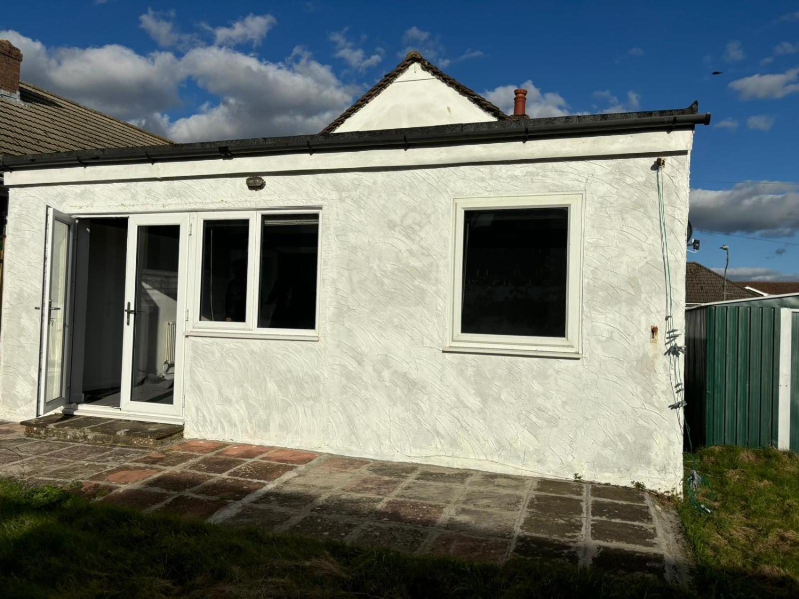 Downsview House- Spacious & Cozy 3br Close To Seaside, & Near Amex Stadium Apartment
