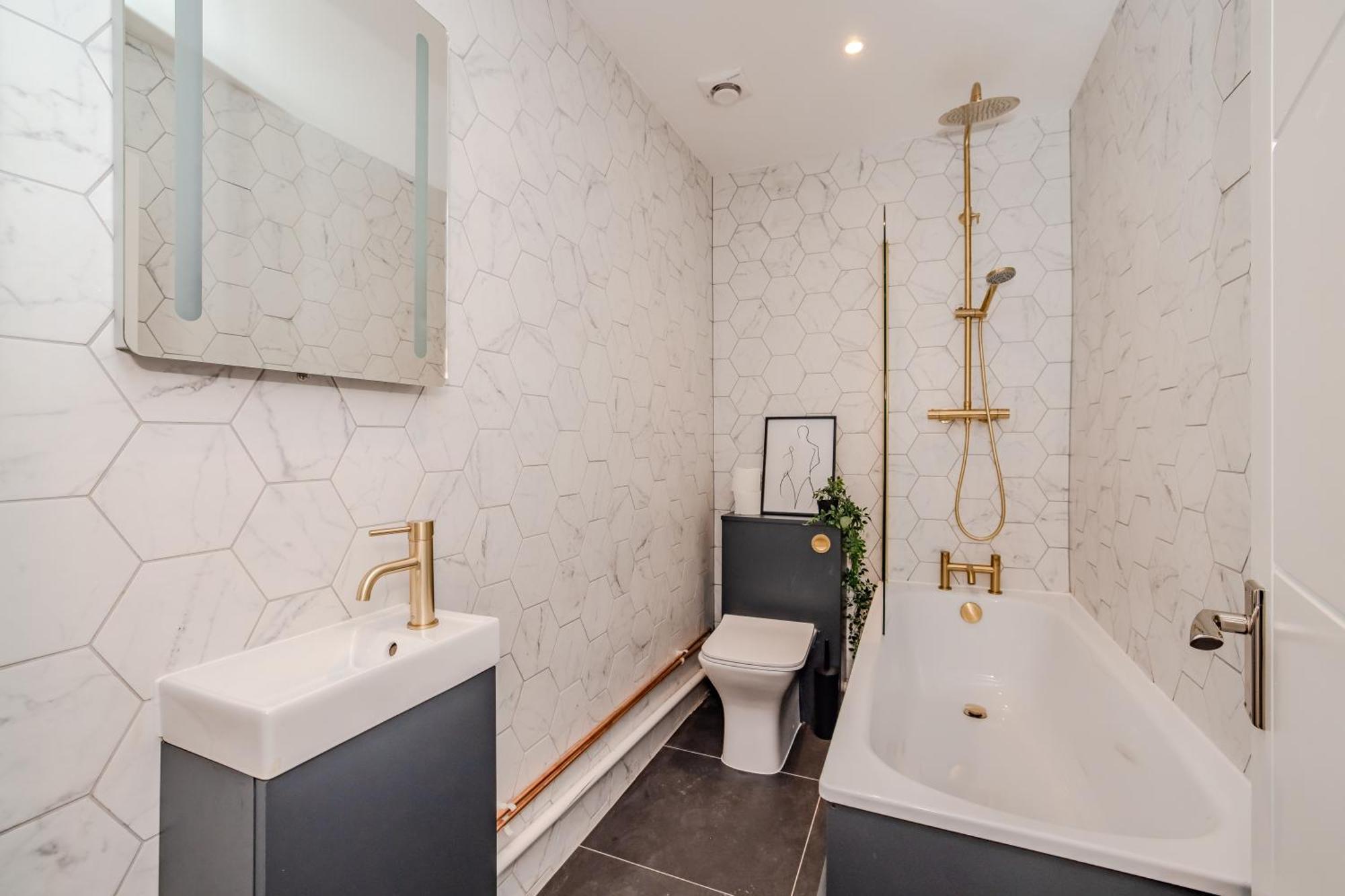Comfort L 2-bedroom Flat With Extra Sleeping Options