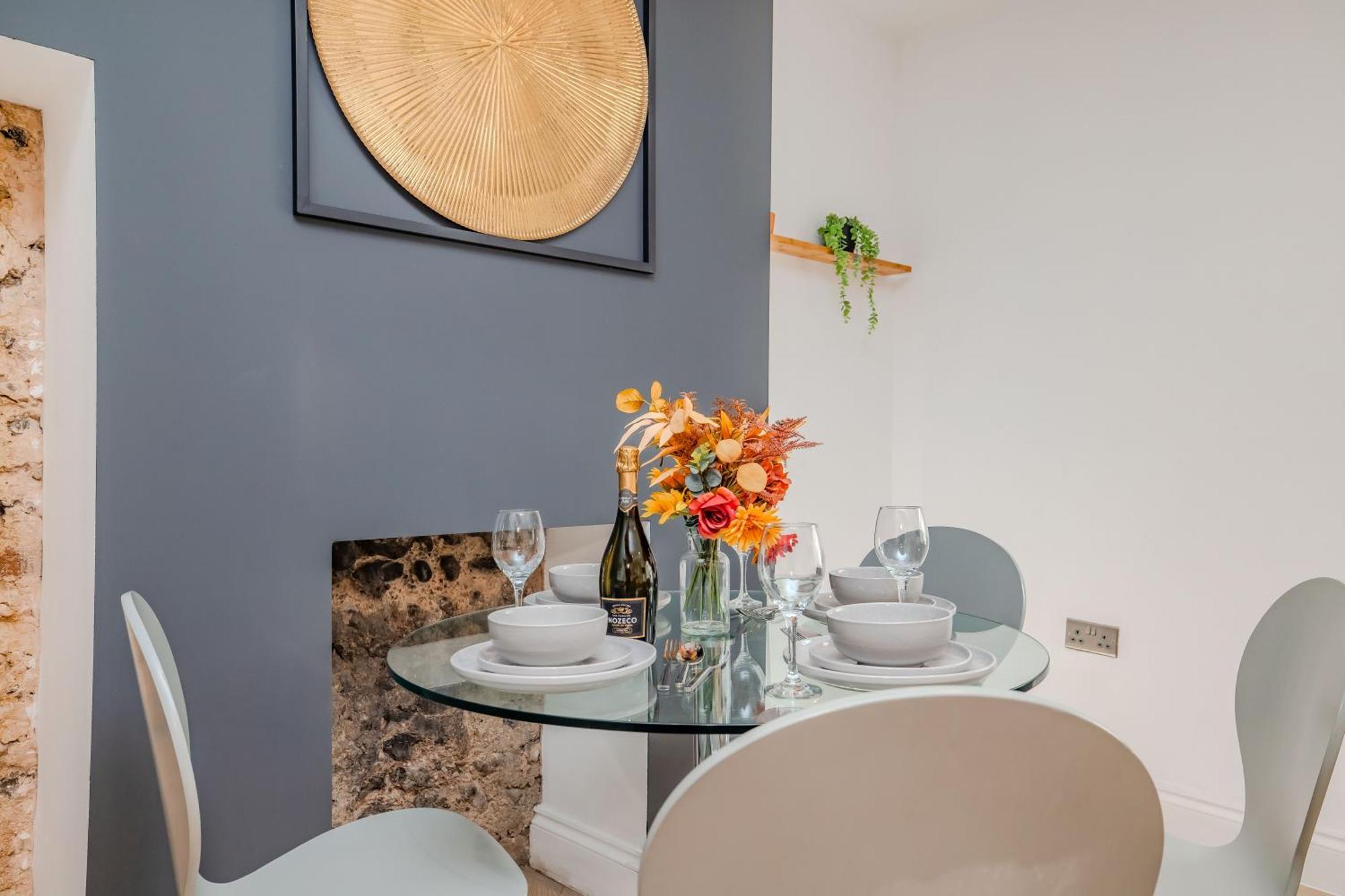 Comfort L 2-bedroom Flat With Extra Sleeping Options Apartment *