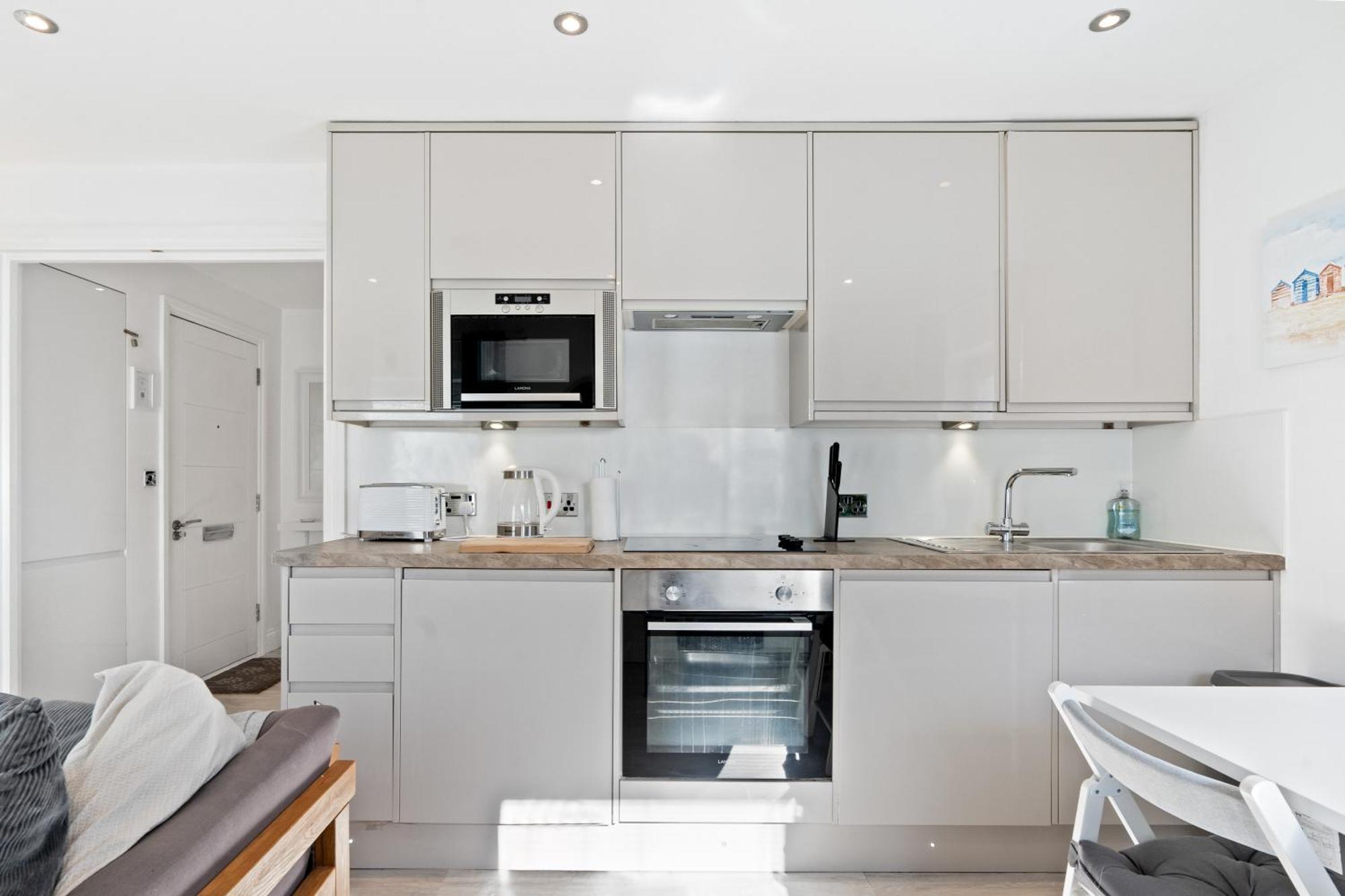Cosy 1-bed In Apartment Brighton