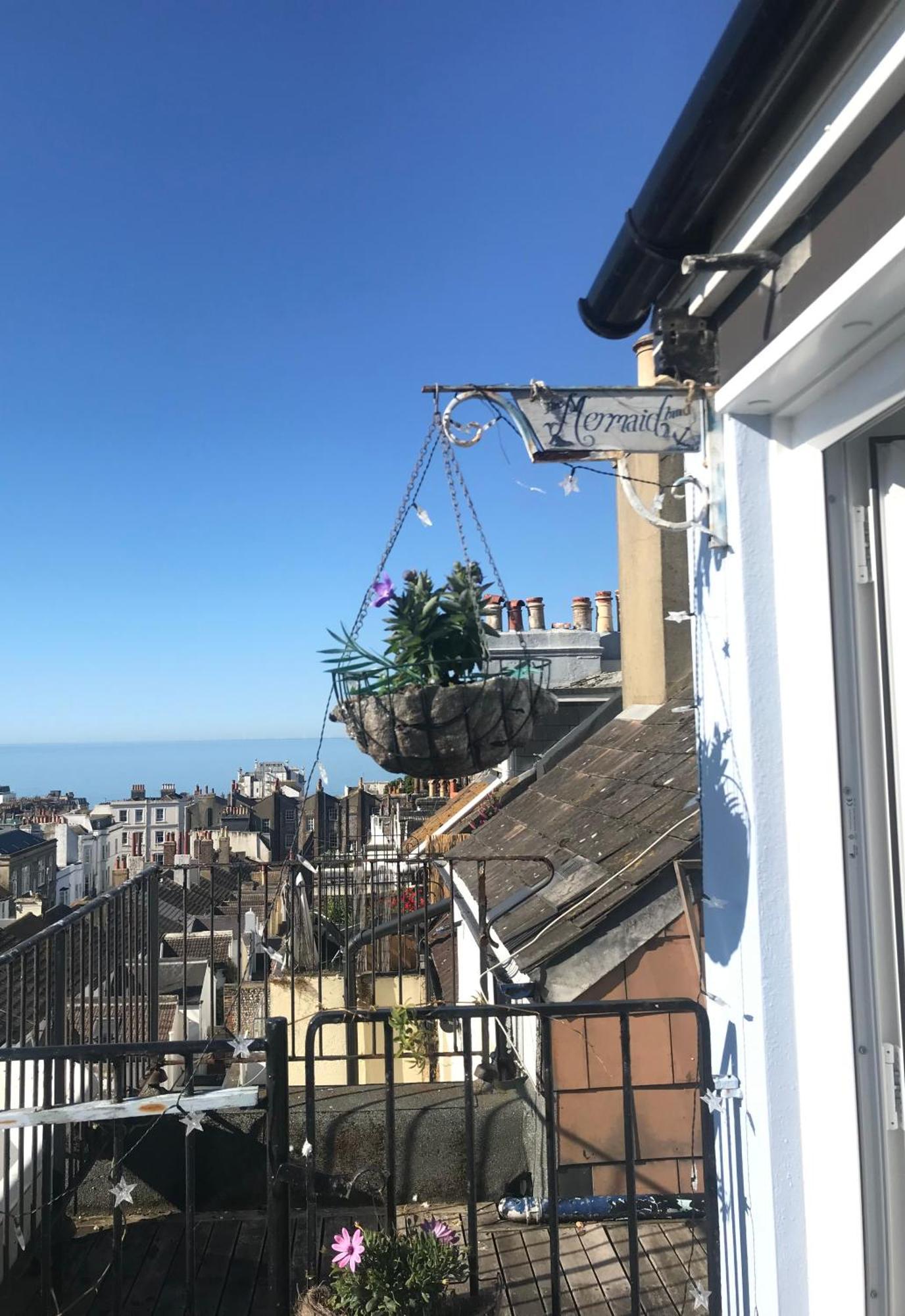 The Mermaid - Sea-view Balcony Apartment, As Seen In Bbc And Metro Apartment Brighton