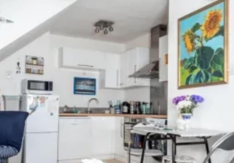 The Mermaid - Sea-view Balcony Apartment, As Seen In Bbc And Metro * Brighton