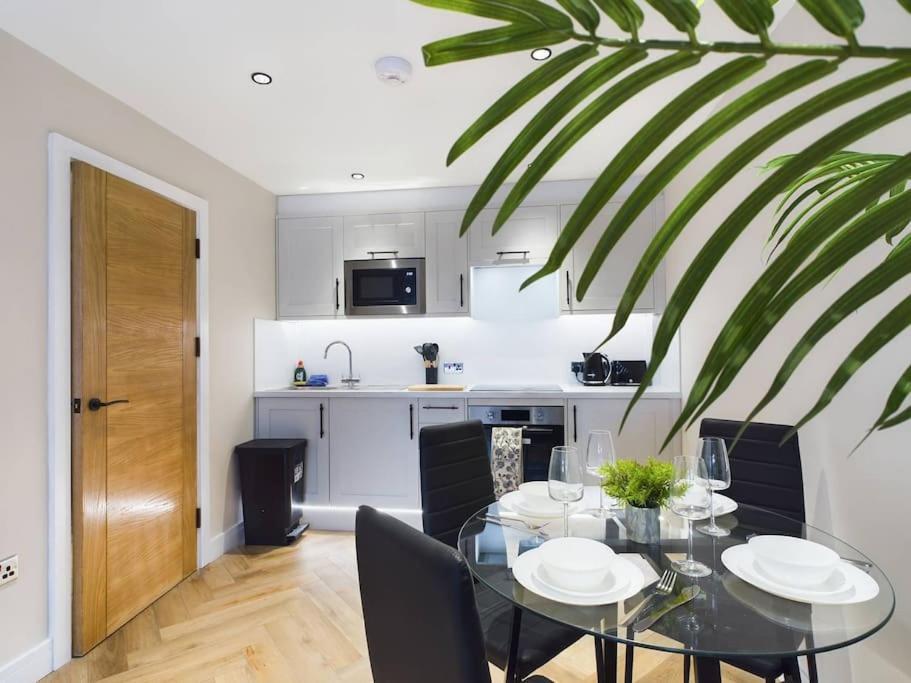 Apartment Sapphire I Central I 2beds Brighton