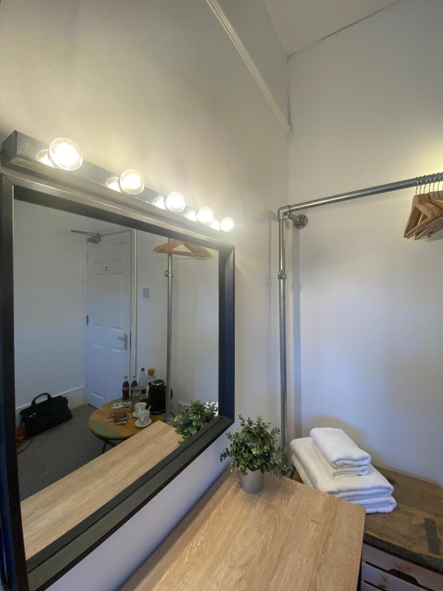 Capsule hotel The Admiral