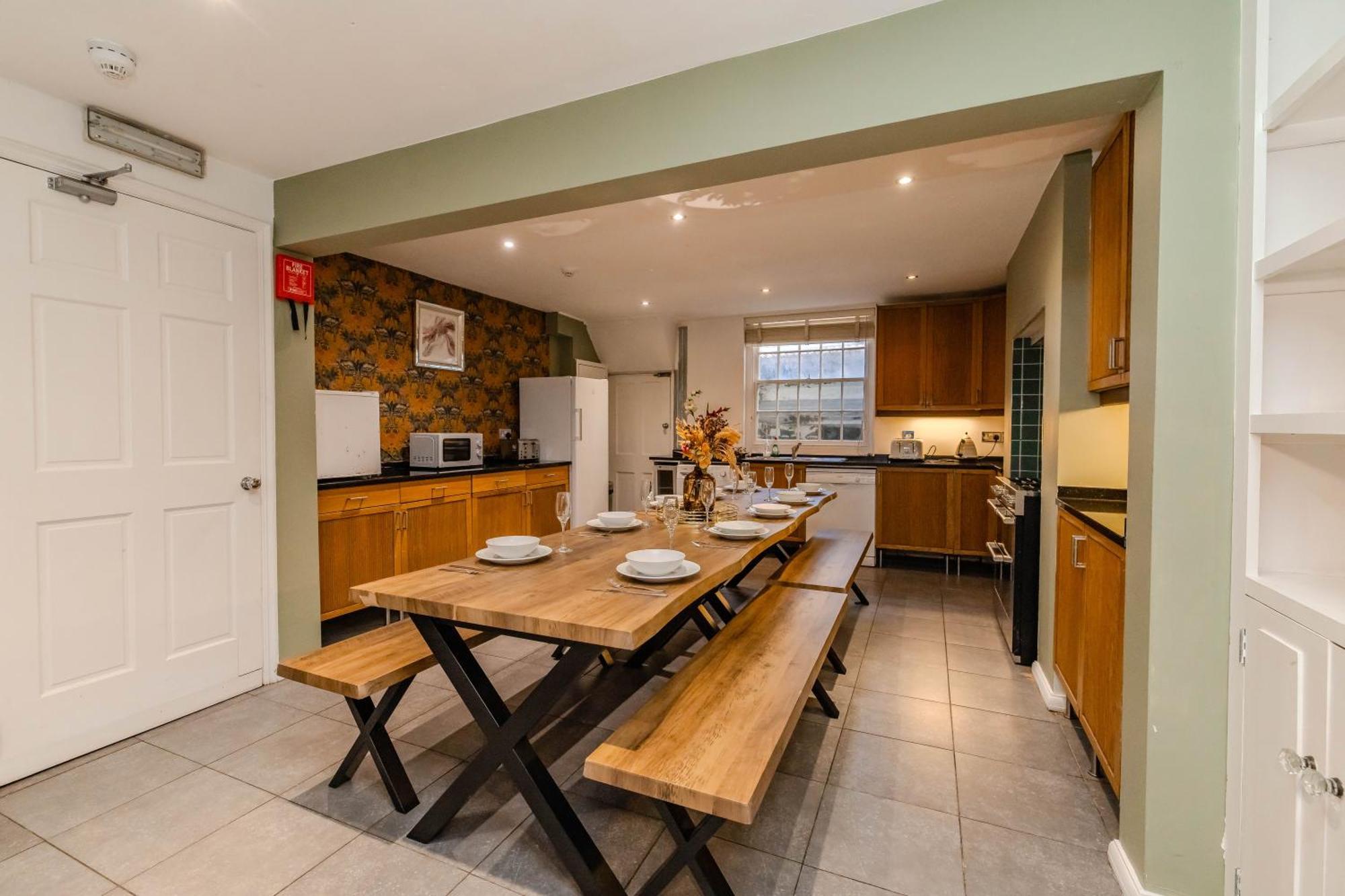 Apartment Spacious Town House I Stag Do & Hen Party Welcome Brighton
