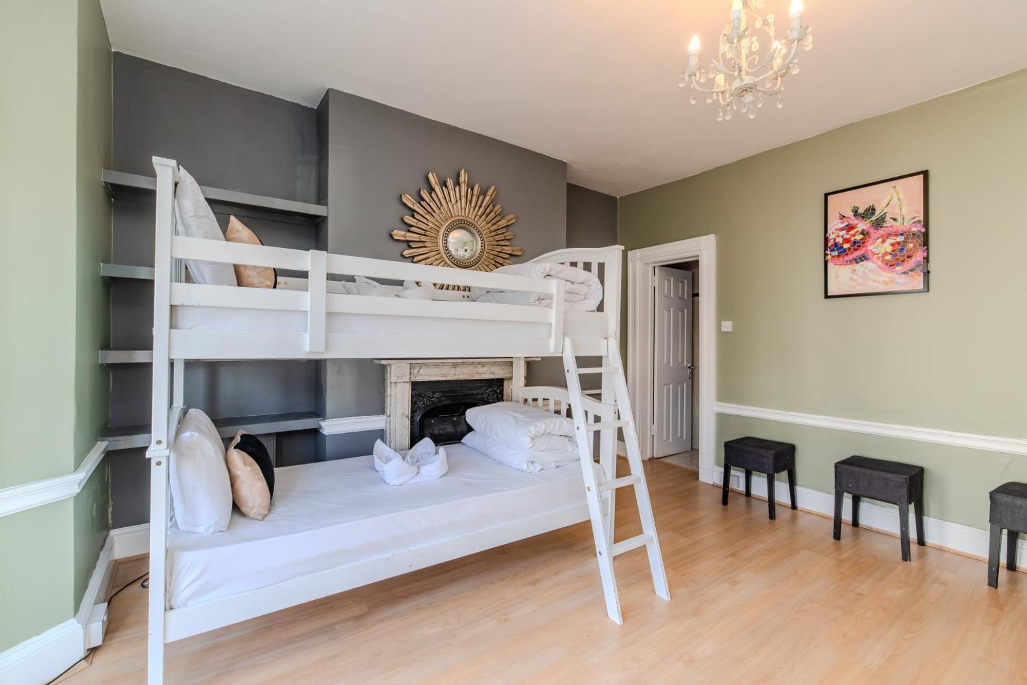 Spacious Town House I Stag Do & Hen Party Welcome