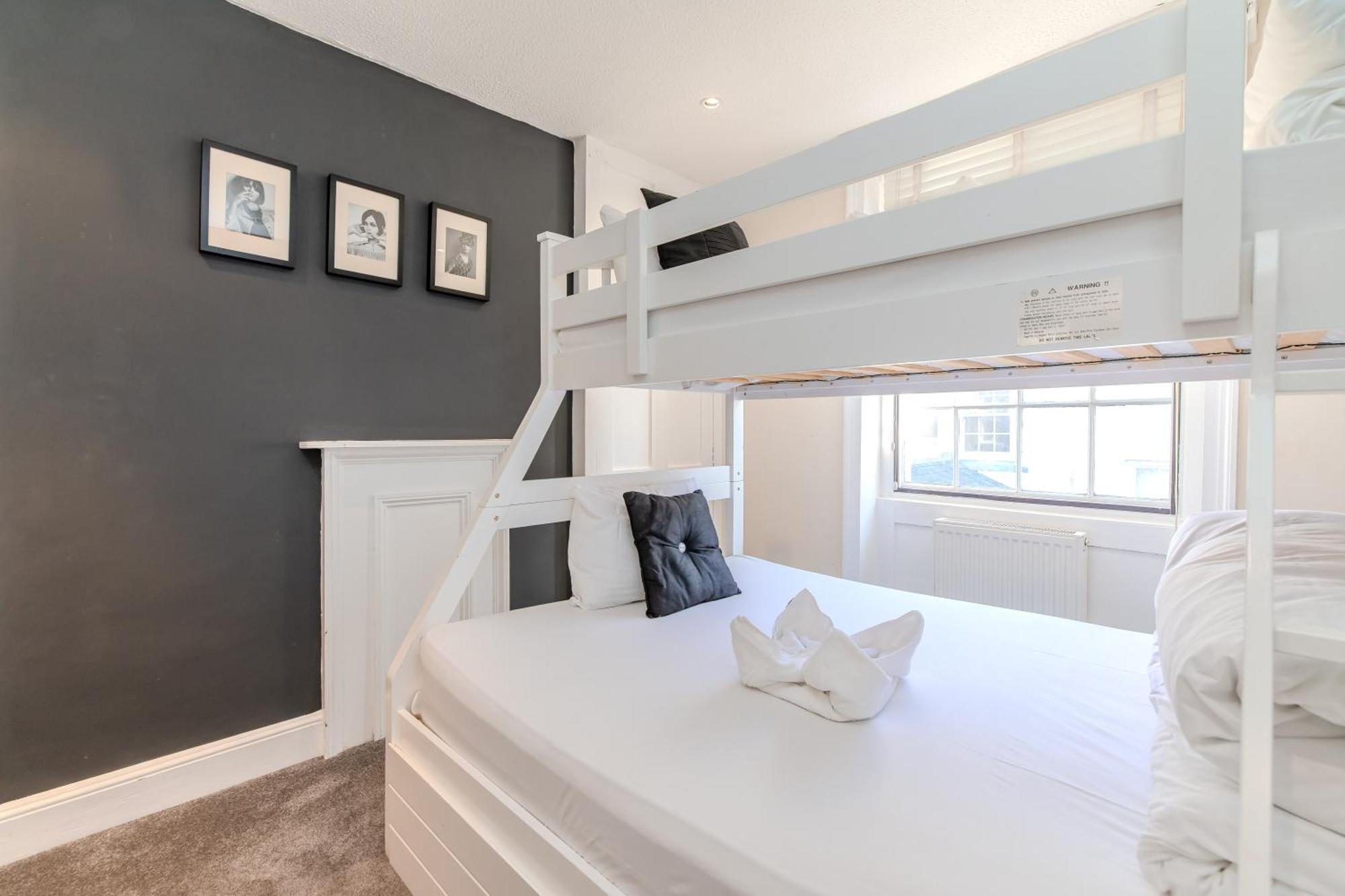 Apartment Spacious Town House I Stag Do & Hen Party Welcome