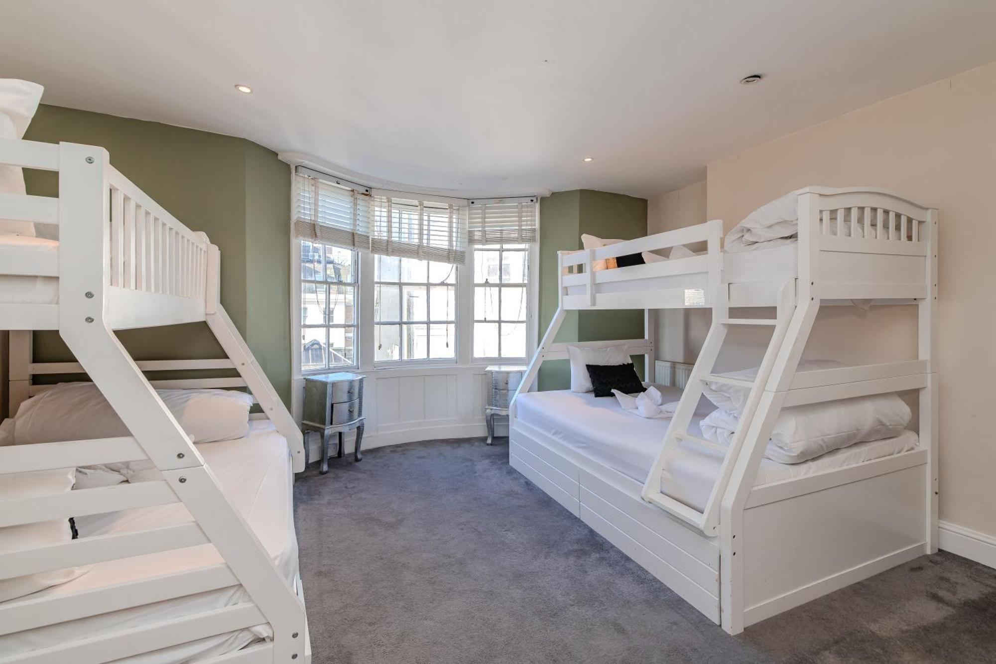 Apartment Spacious Town House I Stag Do & Hen Party Welcome *