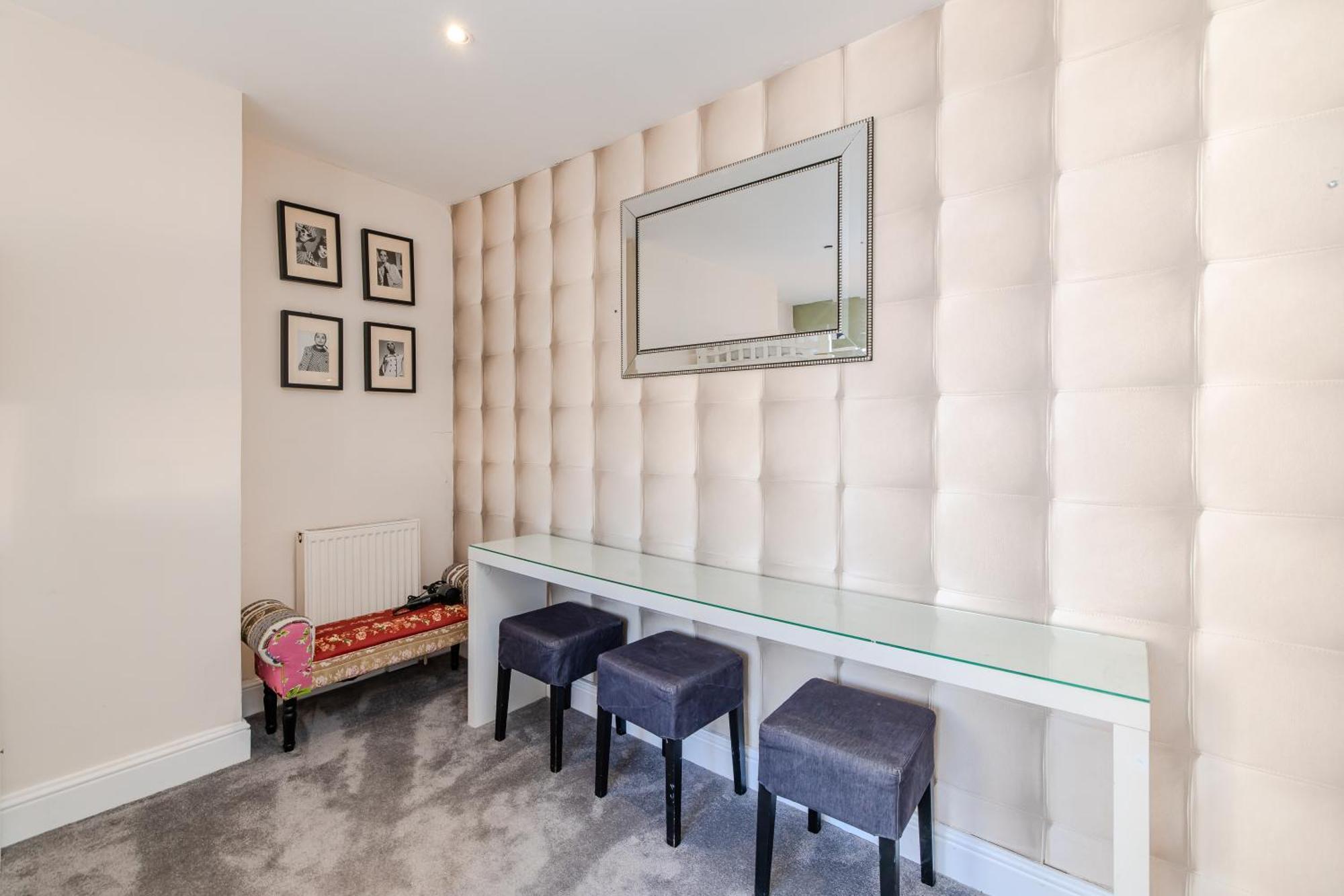 Apartment Stunning 5 Bed In Kemptown With Patio Space Brighton