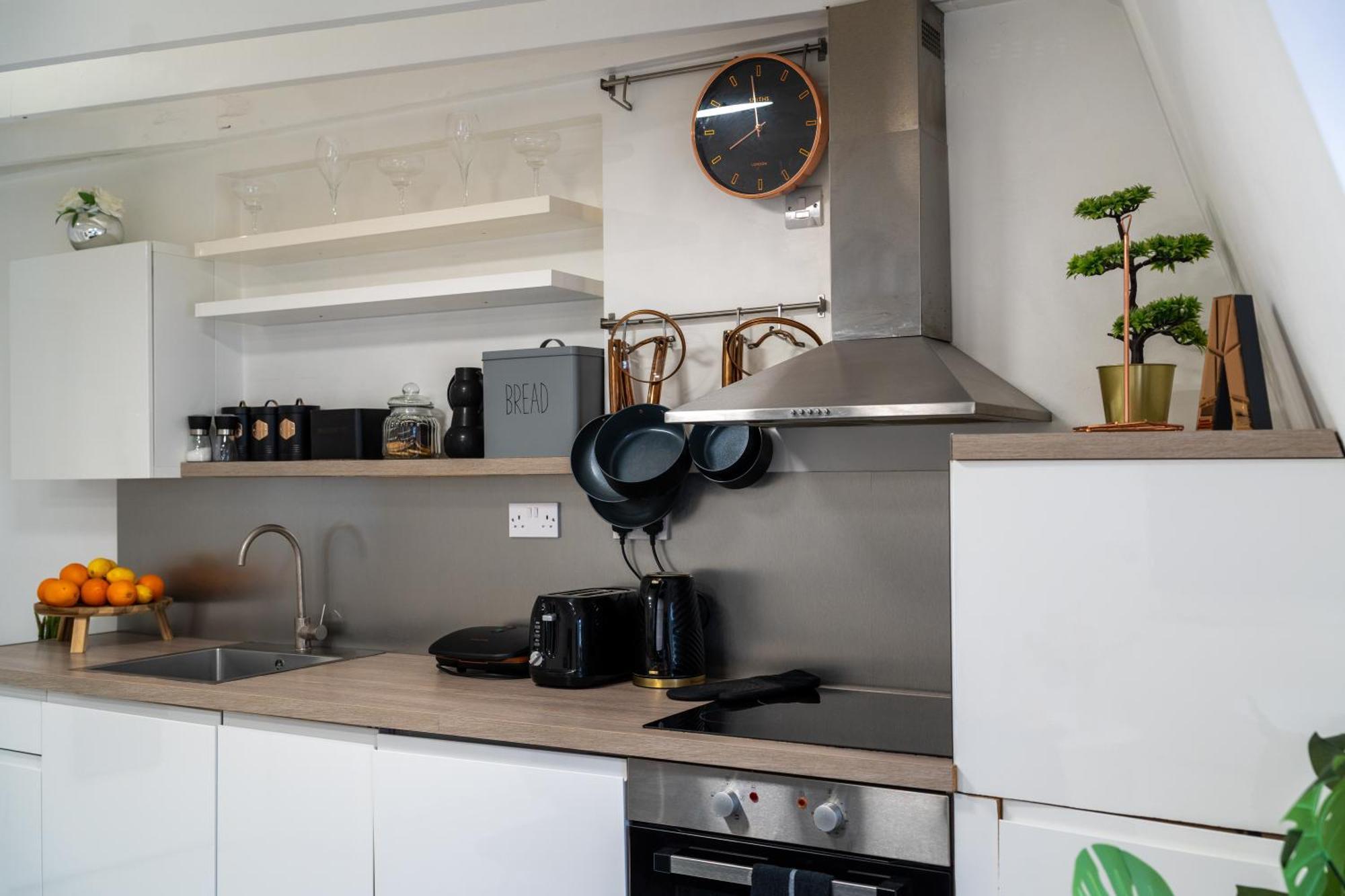 Golden Nest- North Laine * Brighton