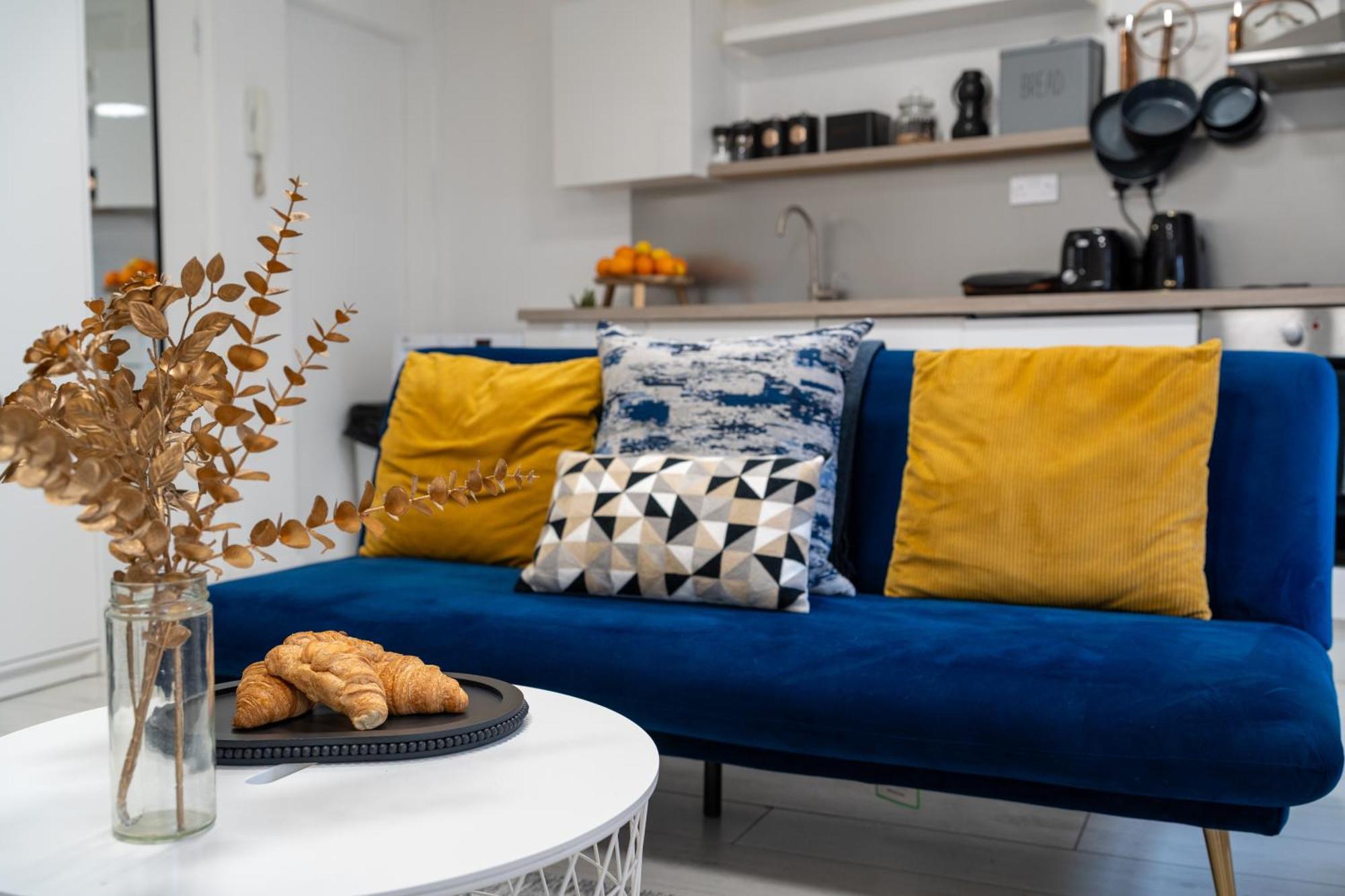 Golden Nest- North Laine * Brighton