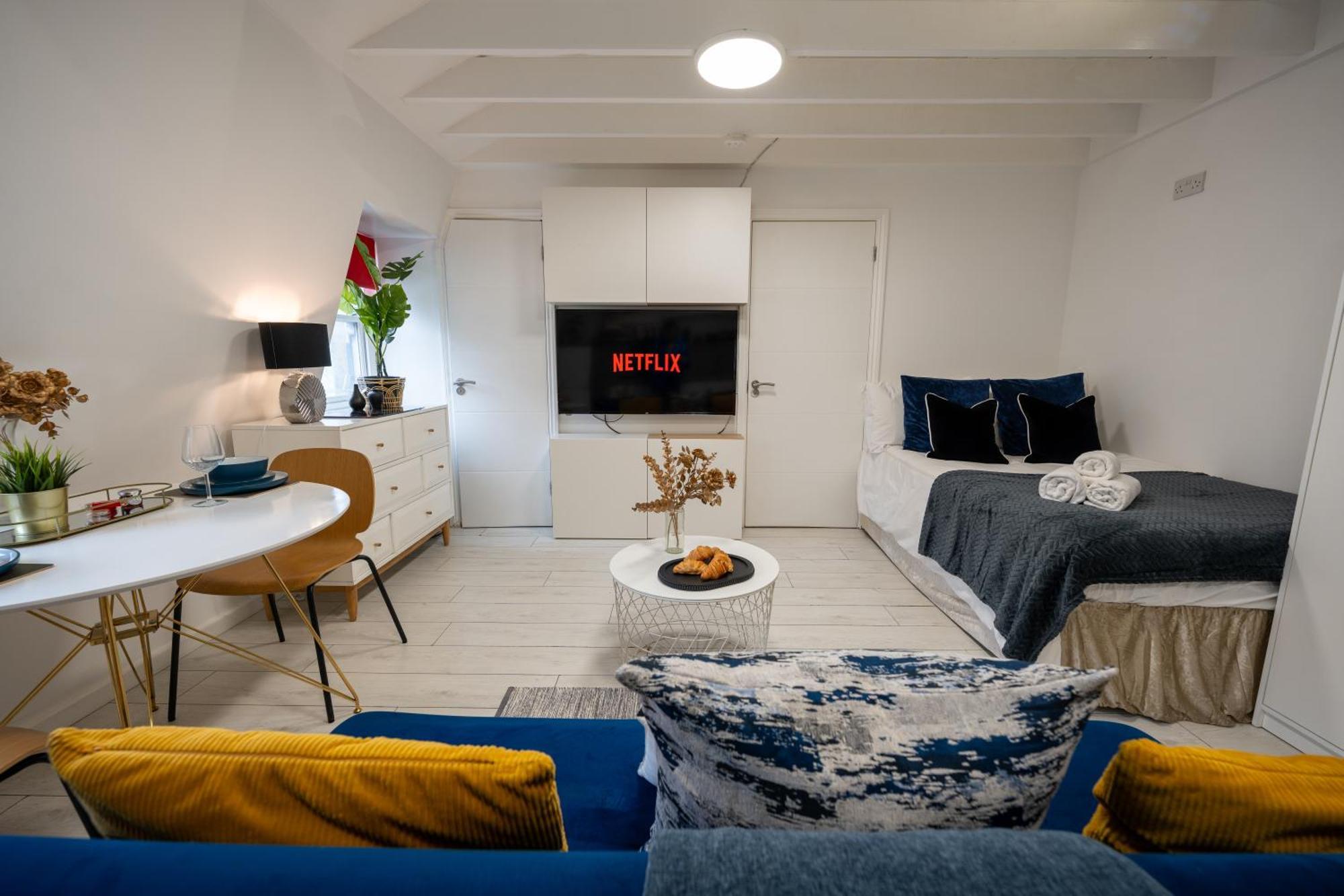 Golden Nest- North Laine Apartment *
