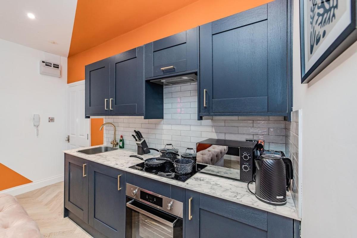 Apartment Beautiful Next To & Shopping Centre Brighton