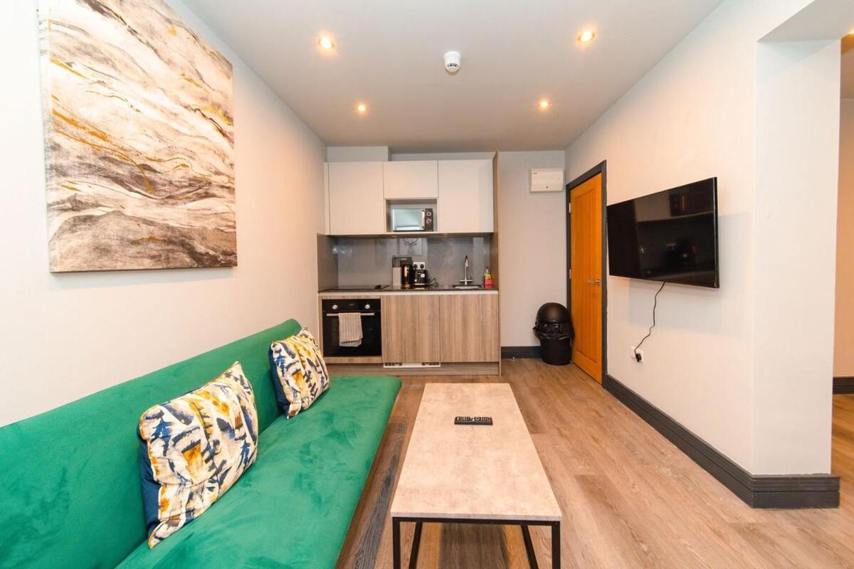 Apartment Bloomsaway Seafront Two Bedroom Bn112shp03 Brighton