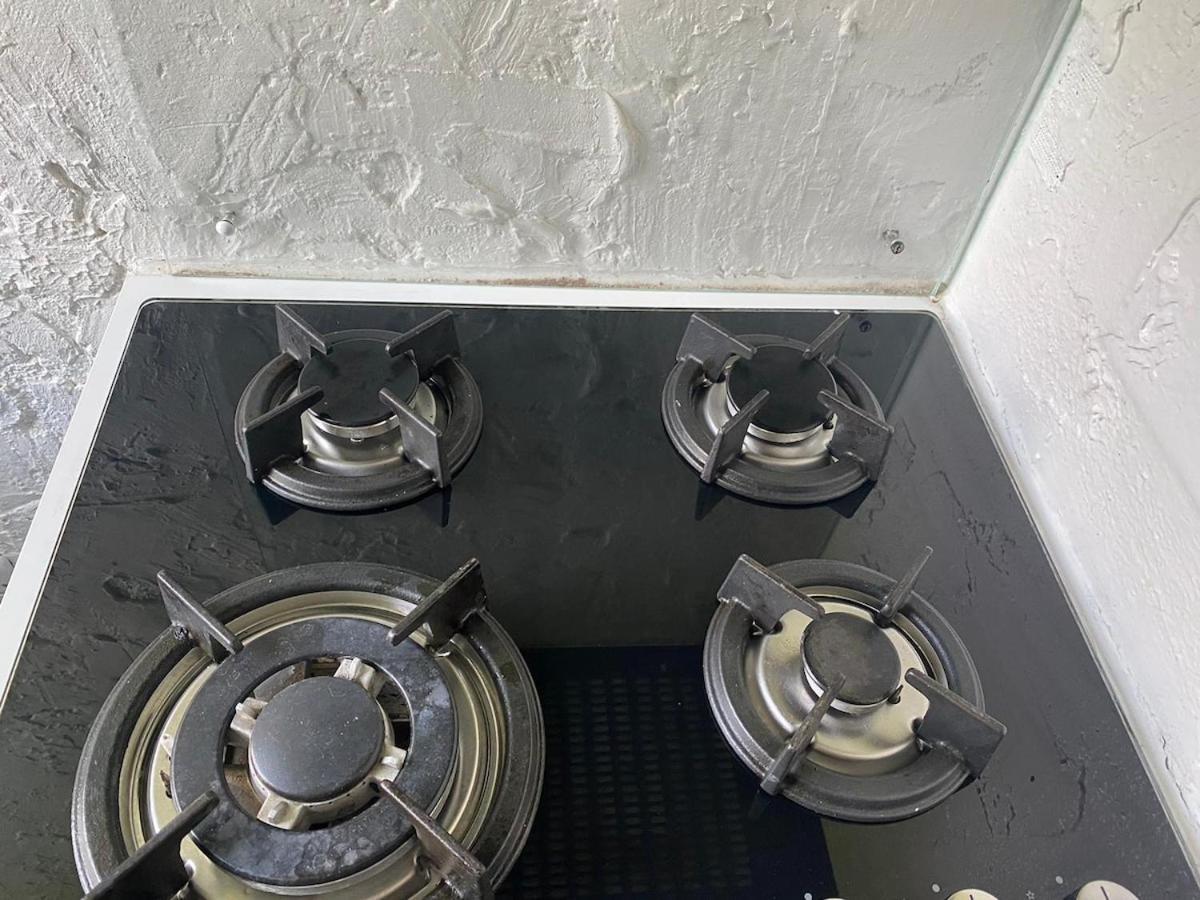 One Bed Garden Flat - Prime Location - Free Onsite Parking - Own Entrance Brighton